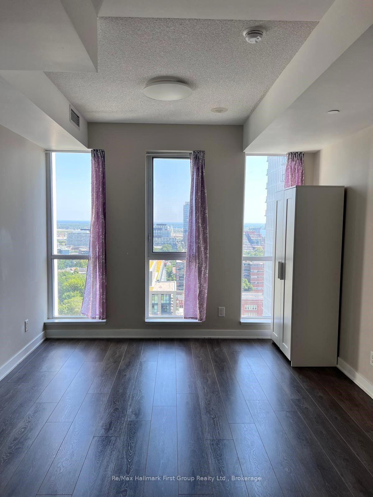 Photo 6 of Unit 2005, 170 Sumach Street, Toronto, Regent Park — HOMEH
