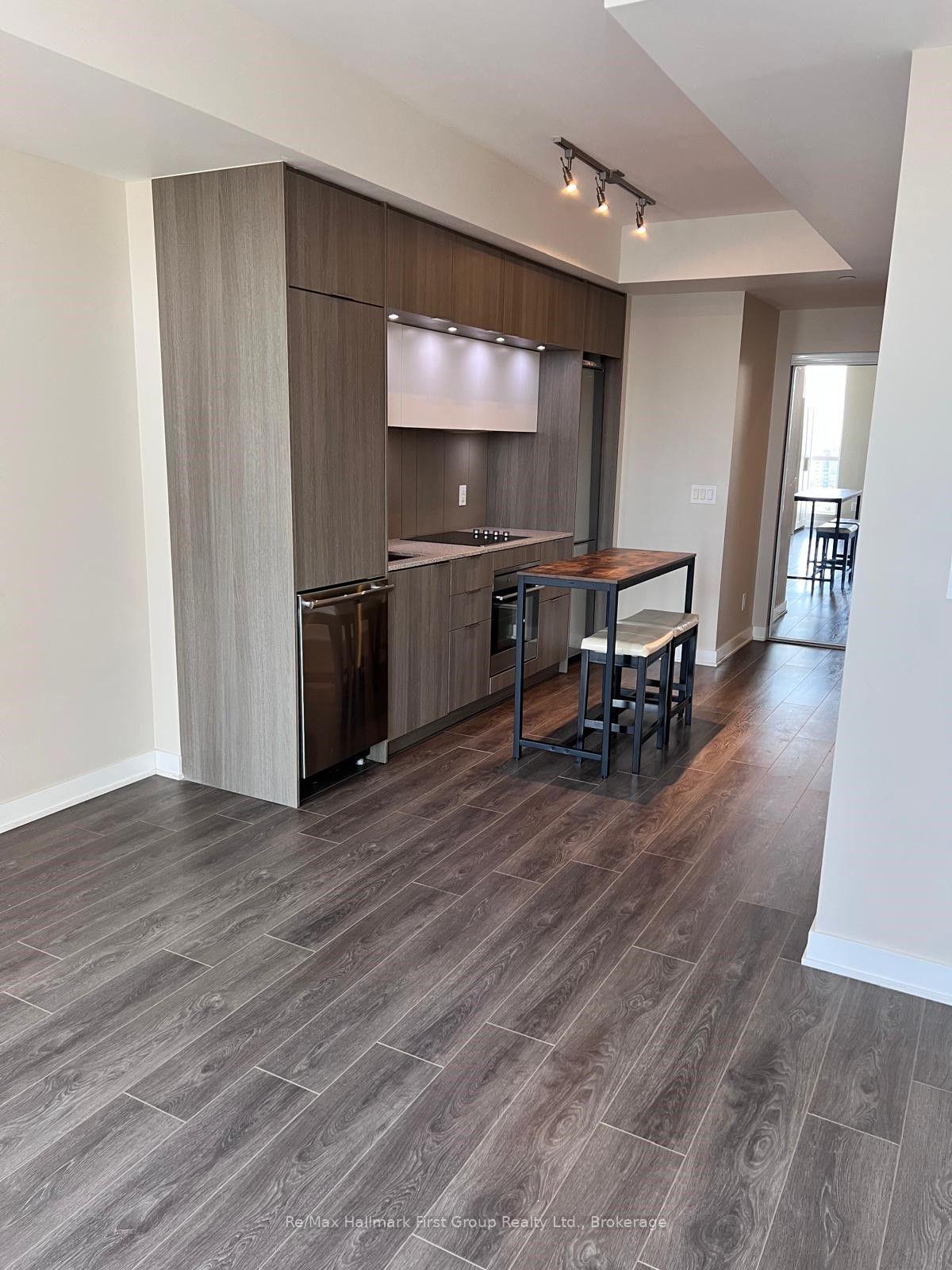 Photo 12 of Unit 2005, 170 Sumach Street, Toronto, Regent Park — HOMEH