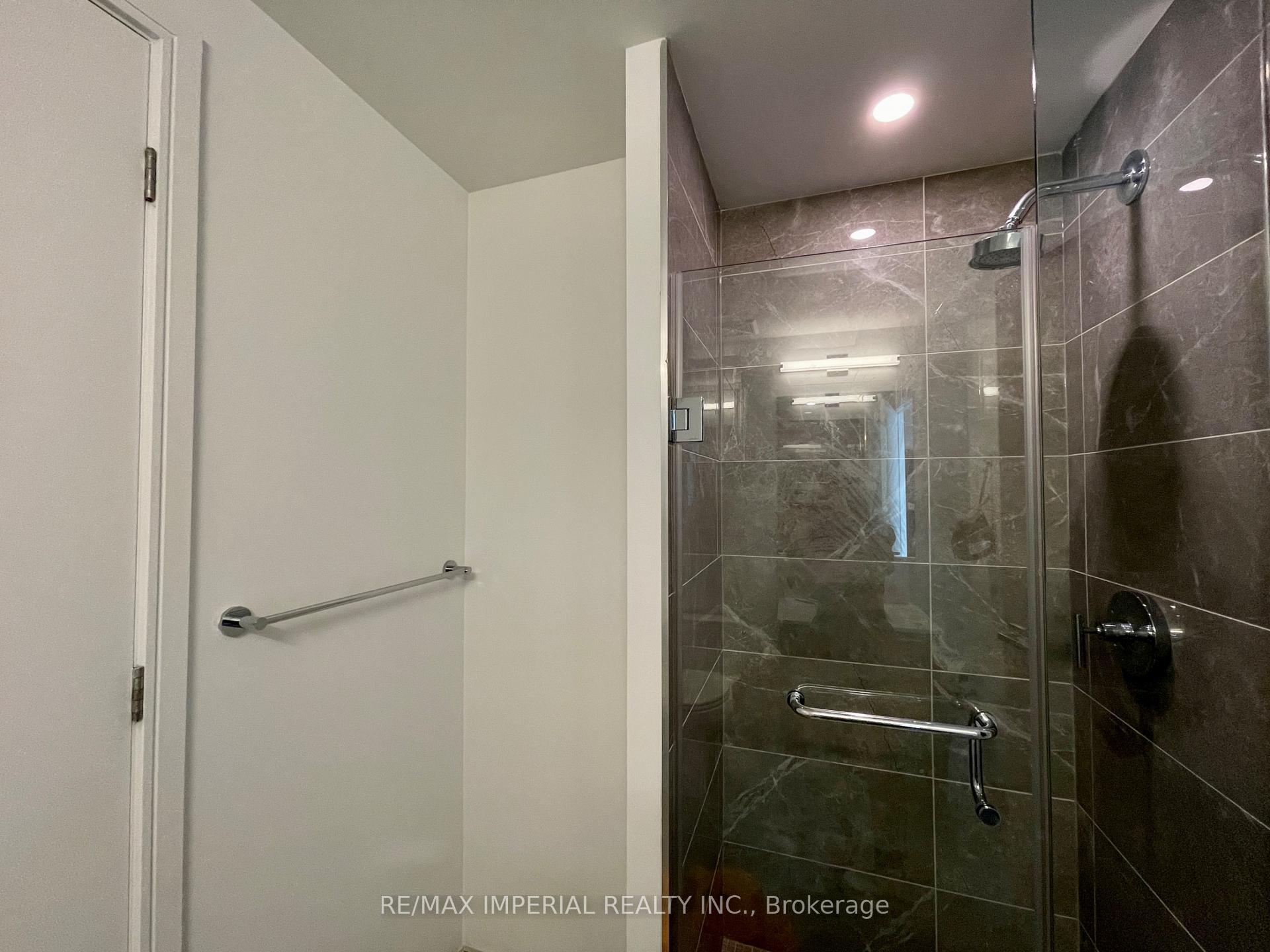 Photo 10 of Unit 4706, 3 Gloucester Street, Toronto, Church-Yonge Corridor — HOMEH