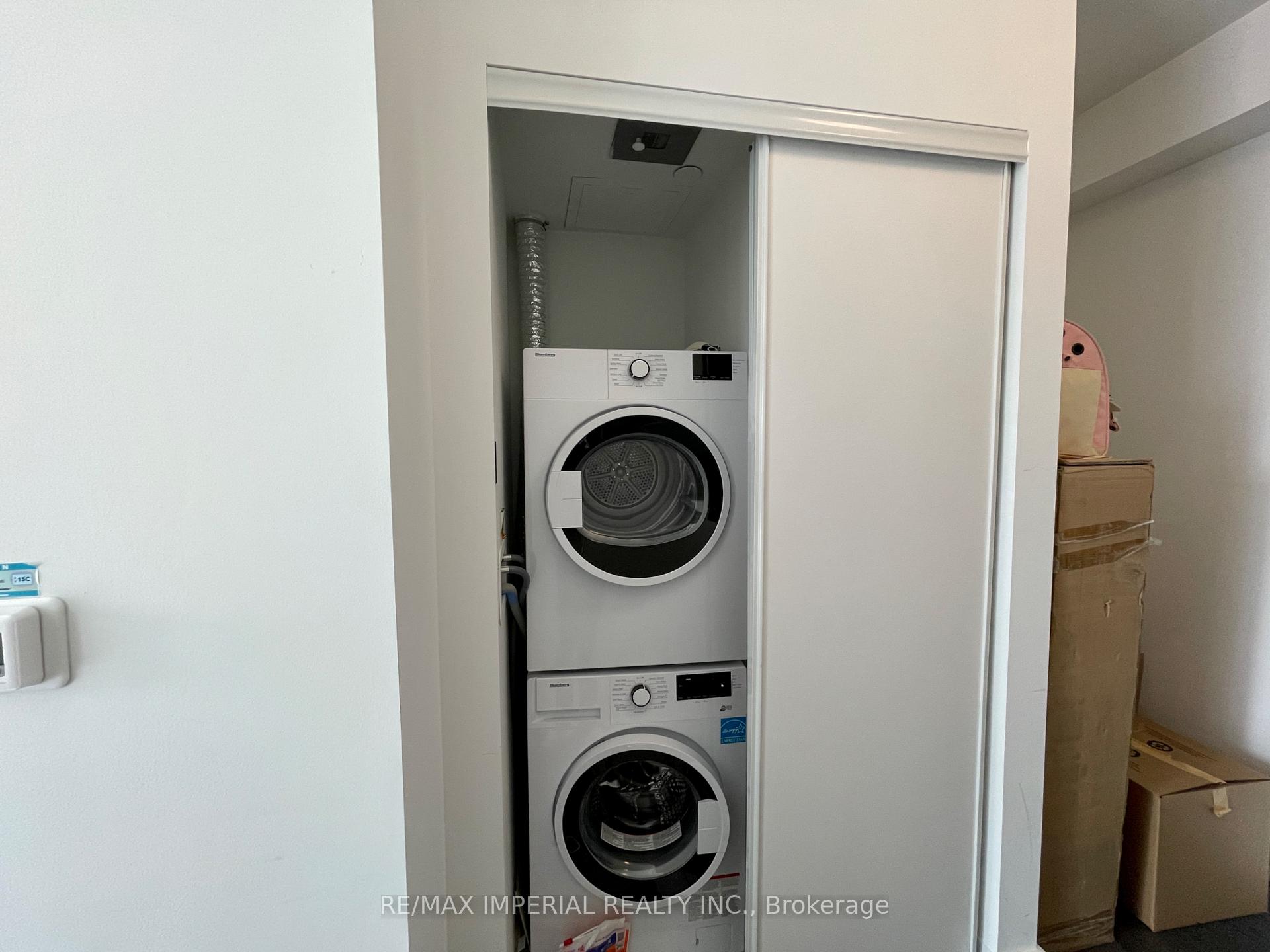 Photo 12 of Unit 4706, 3 Gloucester Street, Toronto, Church-Yonge Corridor — HOMEH