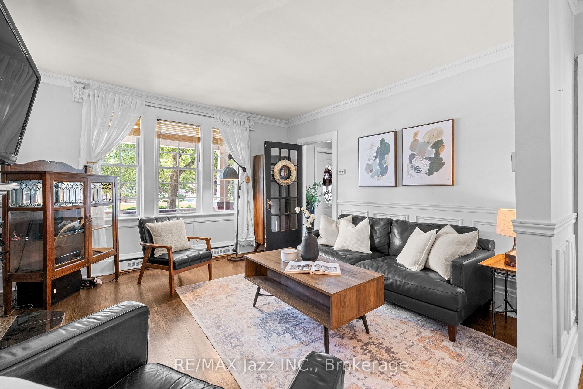 Photo 12 of 477 Masson Street, Oshawa, O'Neill — HOMEH