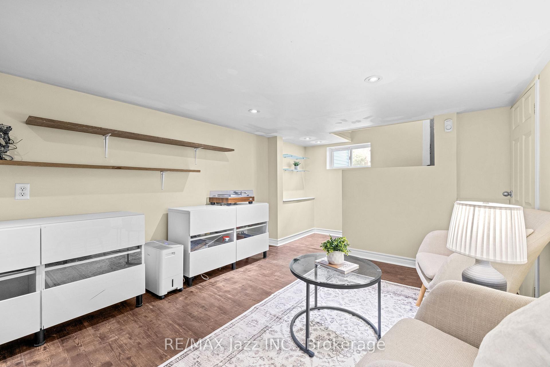 Photo 42 of 477 Masson Street, Oshawa, O'Neill — HOMEH