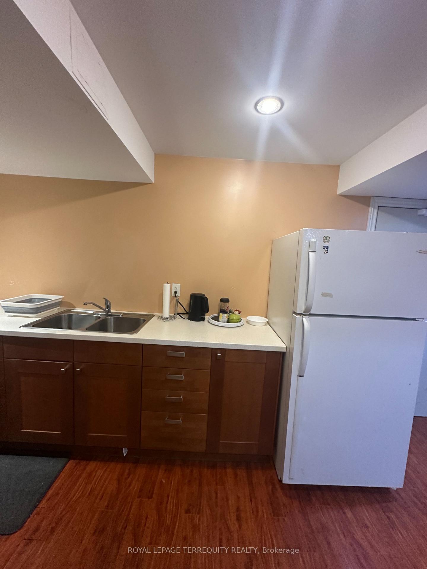 Photo 8 of Unit Basement, 7171 Terragar Boulevard, Mississauga, Lisgar — HOMEH