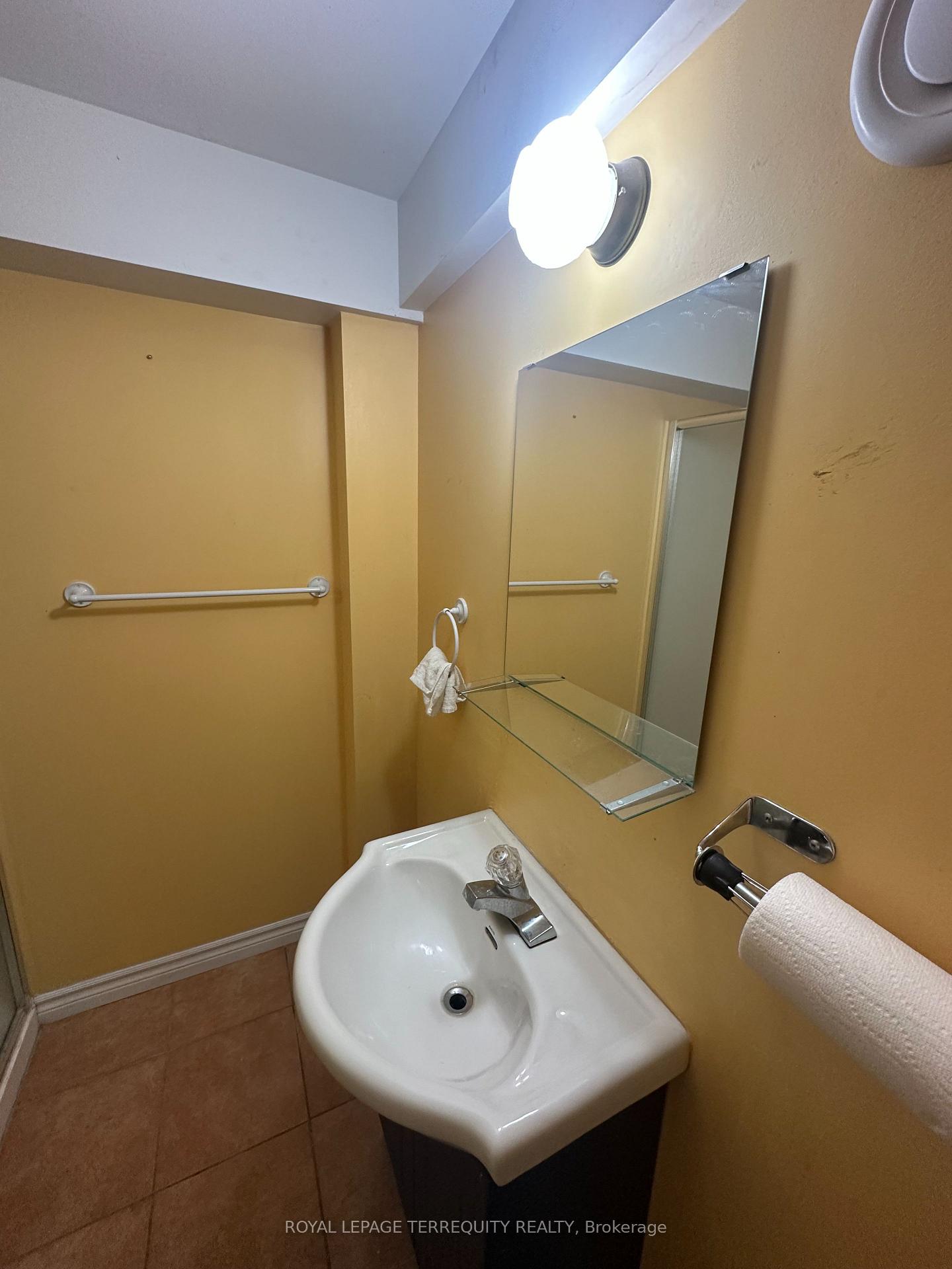 Photo 13 of Unit Basement, 7171 Terragar Boulevard, Mississauga, Lisgar — HOMEH