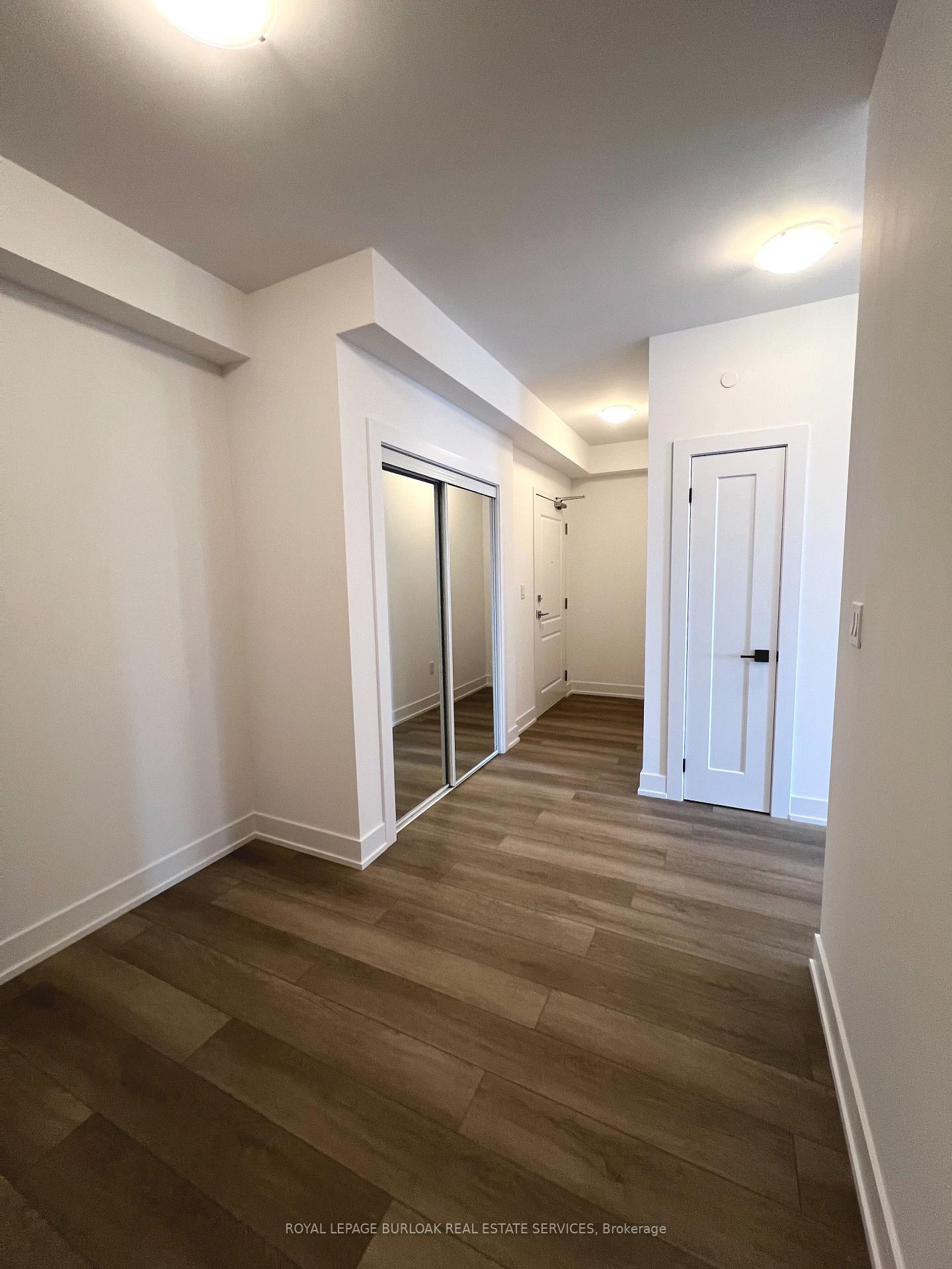 Photo 5 of Unit 715, 470 Dundas Street E, Hamilton, Waterdown — HOMEH