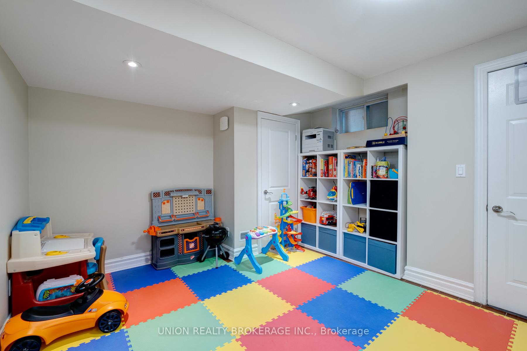 Photo 21 of 77 Logan Avenue, Toronto, South Riverdale — HOMEH