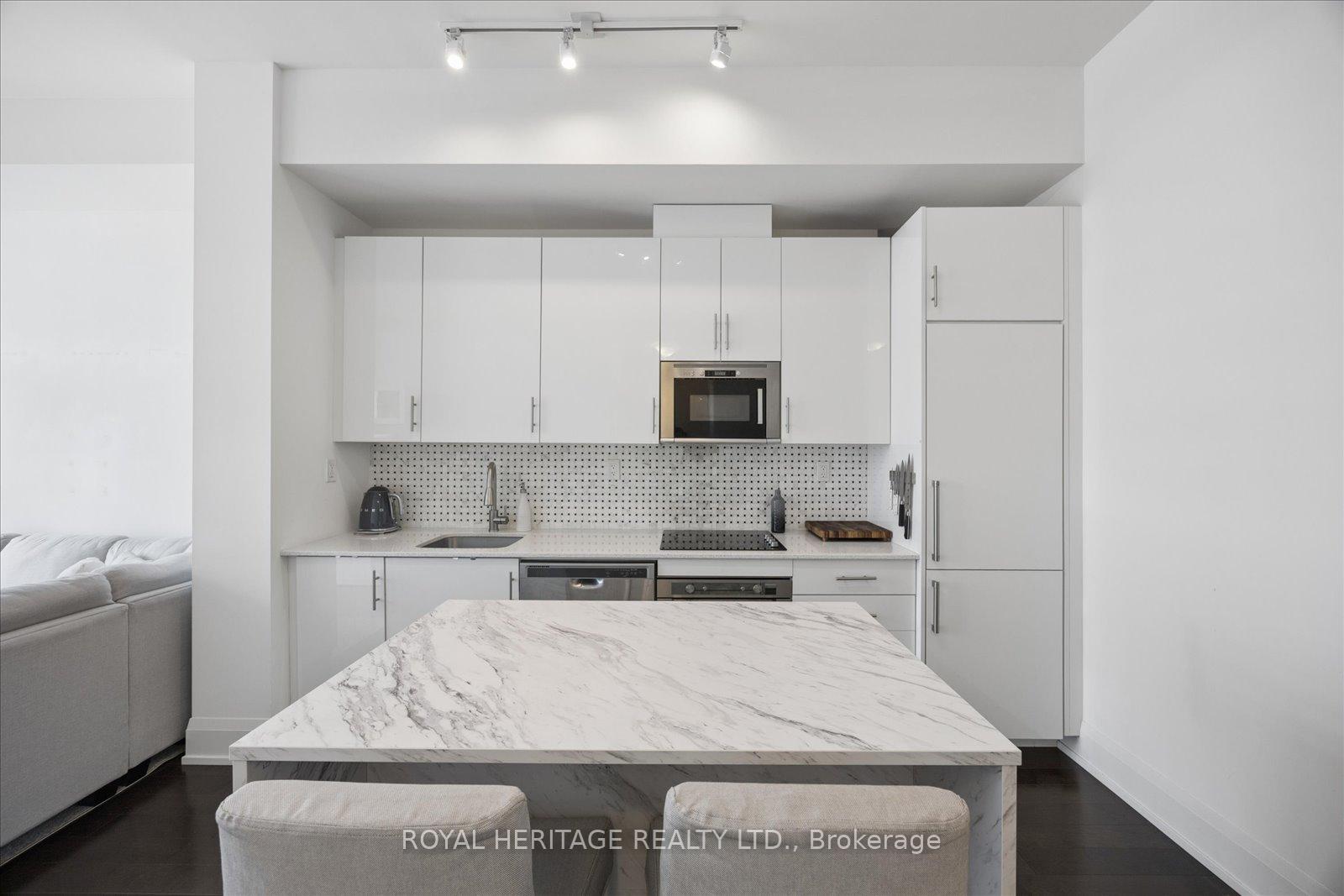 Photo 8 of Unit PH 122, 460 Adelaide Street E, Toronto, Moss Park — HOMEH
