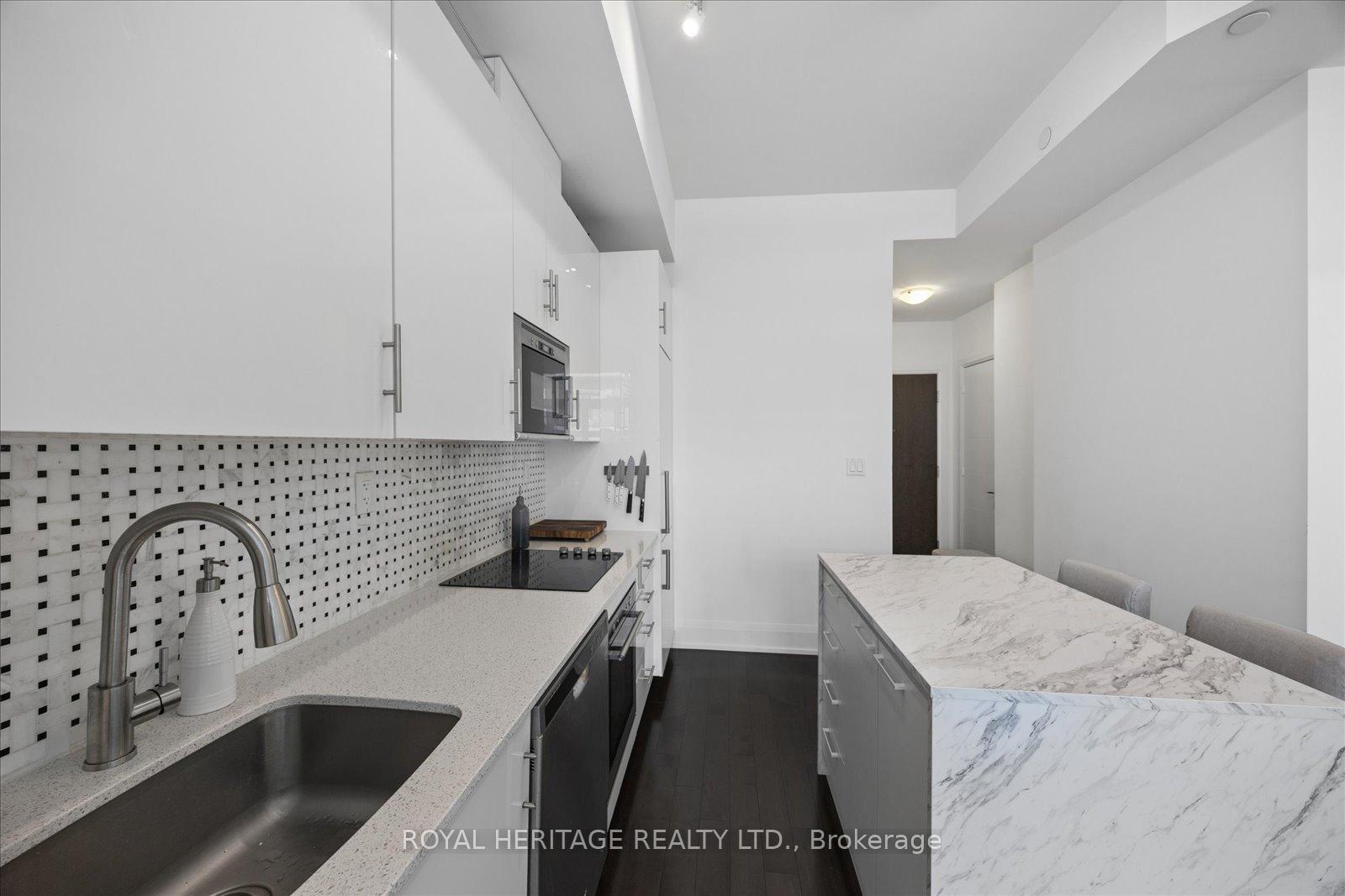 Photo 9 of Unit PH 122, 460 Adelaide Street E, Toronto, Moss Park — HOMEH