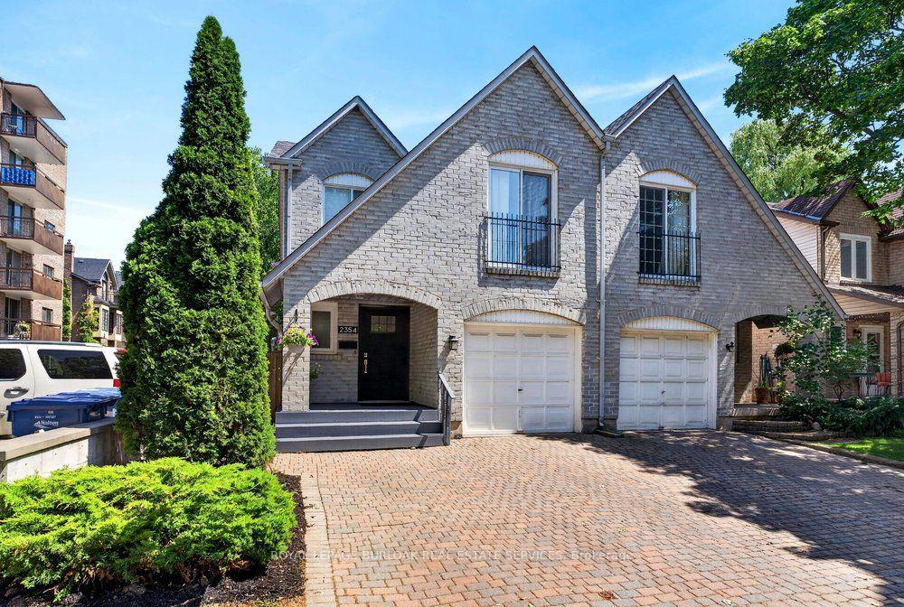Photo 2 of 2354 Marine Drive, Oakville, Bronte — HOMEH
