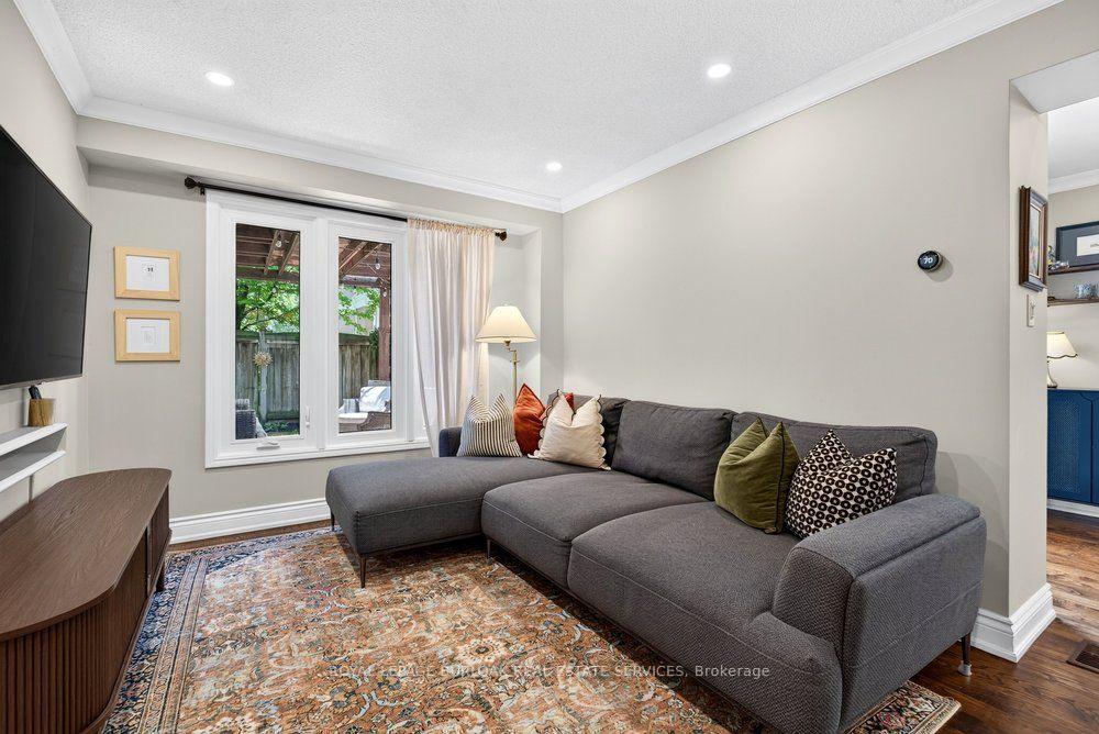 Photo 8 of 2354 Marine Drive, Oakville, Bronte — HOMEH
