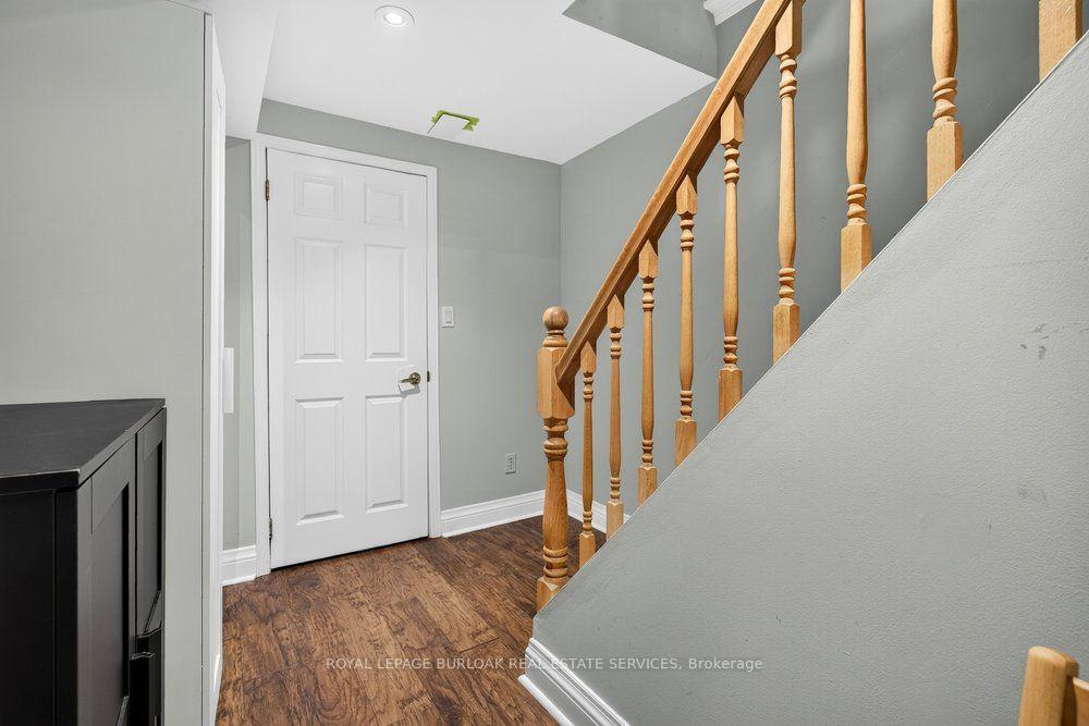 Photo 34 of 2354 Marine Drive, Oakville, Bronte — HOMEH