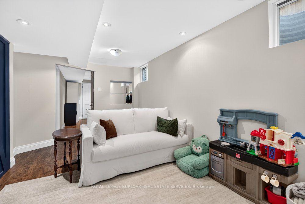 Photo 38 of 2354 Marine Drive, Oakville, Bronte — HOMEH