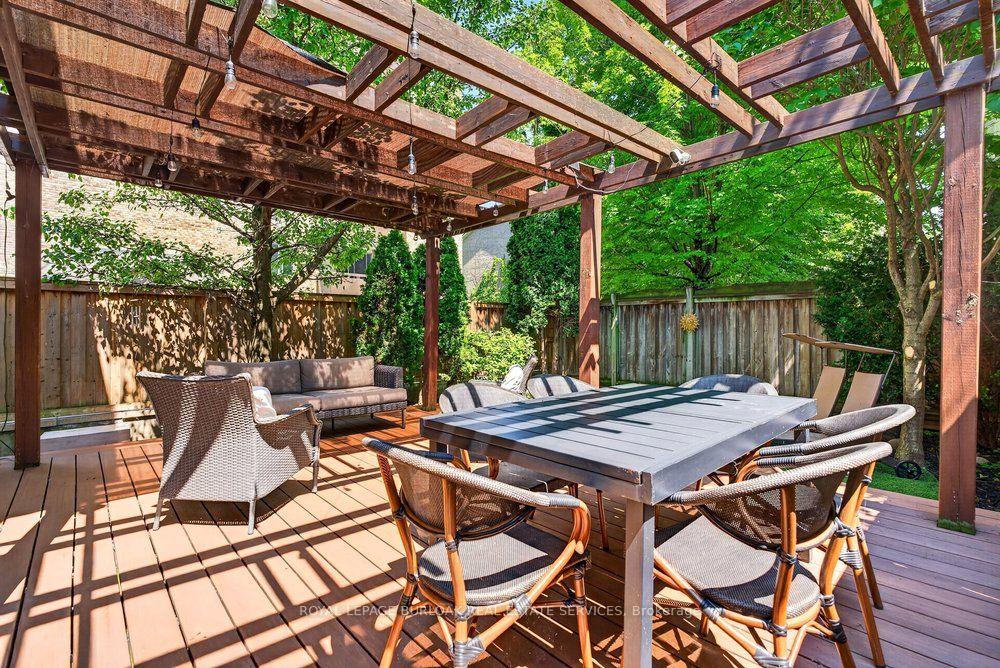 Photo 45 of 2354 Marine Drive, Oakville, Bronte — HOMEH