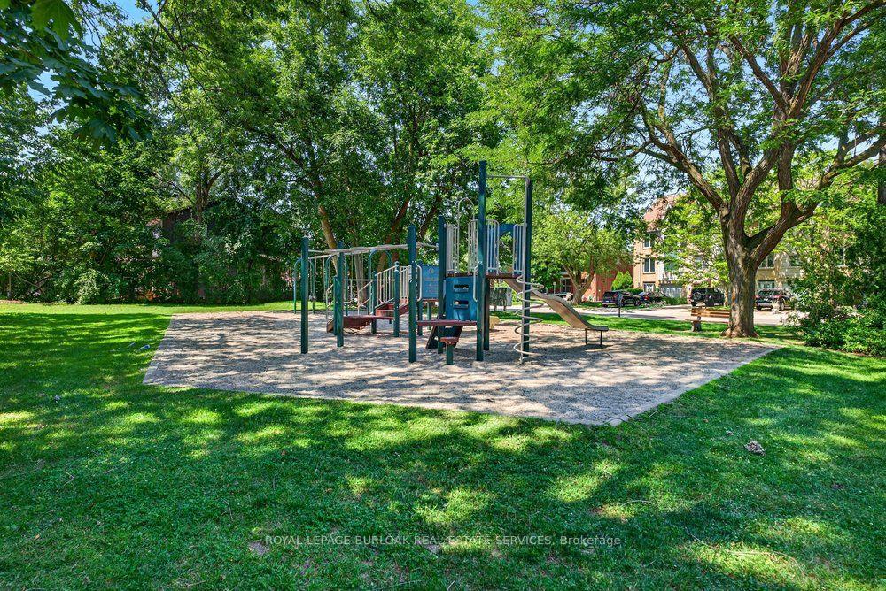 Photo 50 of 2354 Marine Drive, Oakville, Bronte — HOMEH