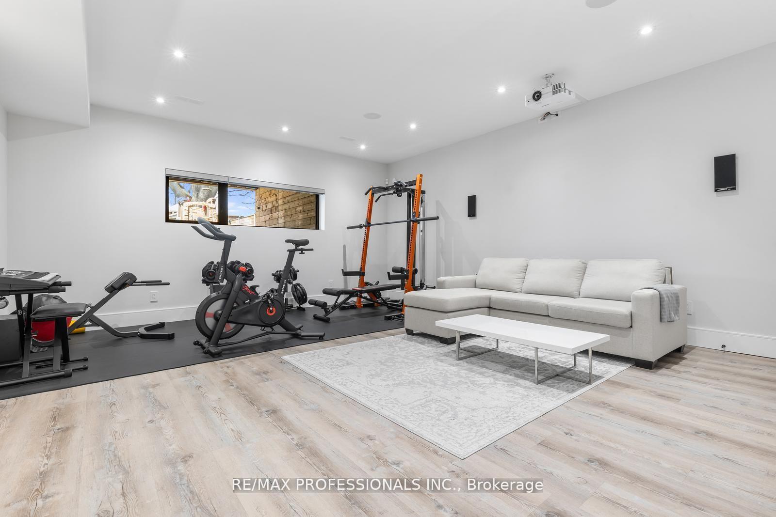 Photo 35 of 216 Aldercrest Road, Etobicoke, Alderwood — HOMEH