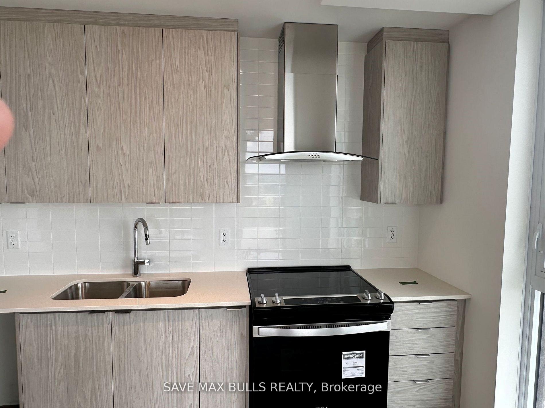 Photo 13 of Unit 2002, 55 Duke Street W, Kitchener, City Commercial Core — HOMEH