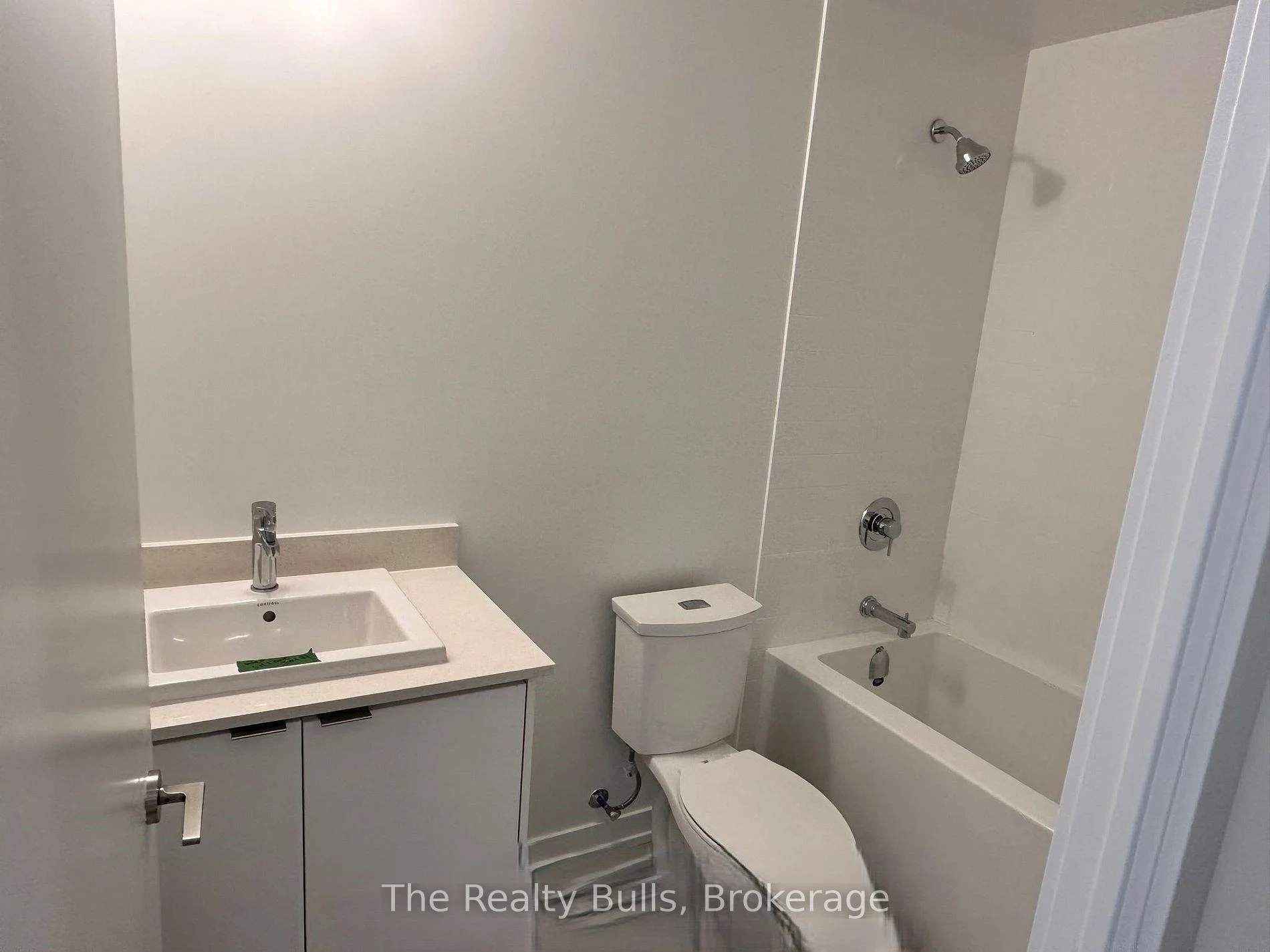 Photo 18 of Unit 2002, 55 Duke Street W, Kitchener, City Commercial Core — HOMEH