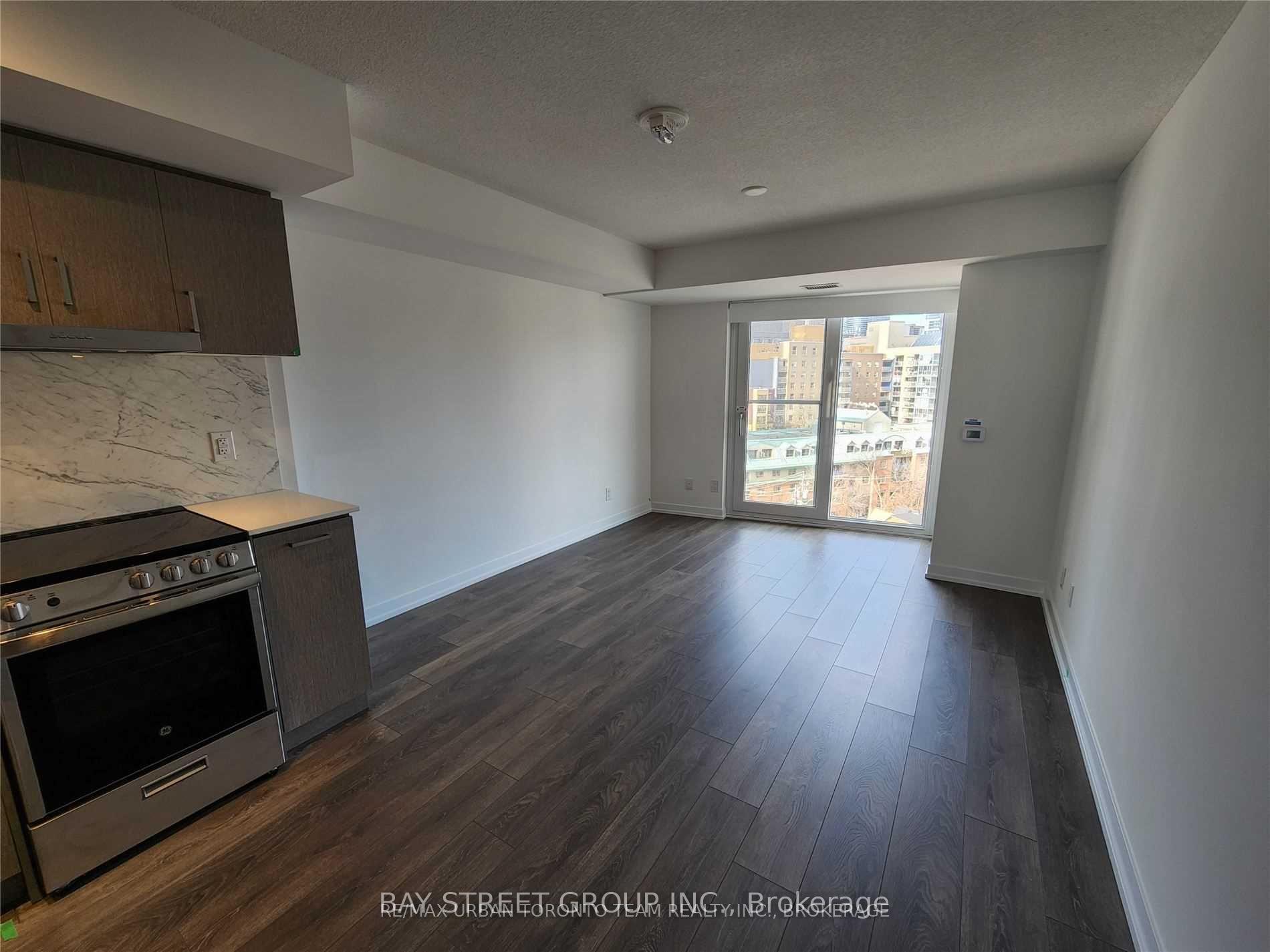 Photo 6 of Unit 1010, 219 Dundas Street E, Toronto, Moss Park — HOMEH