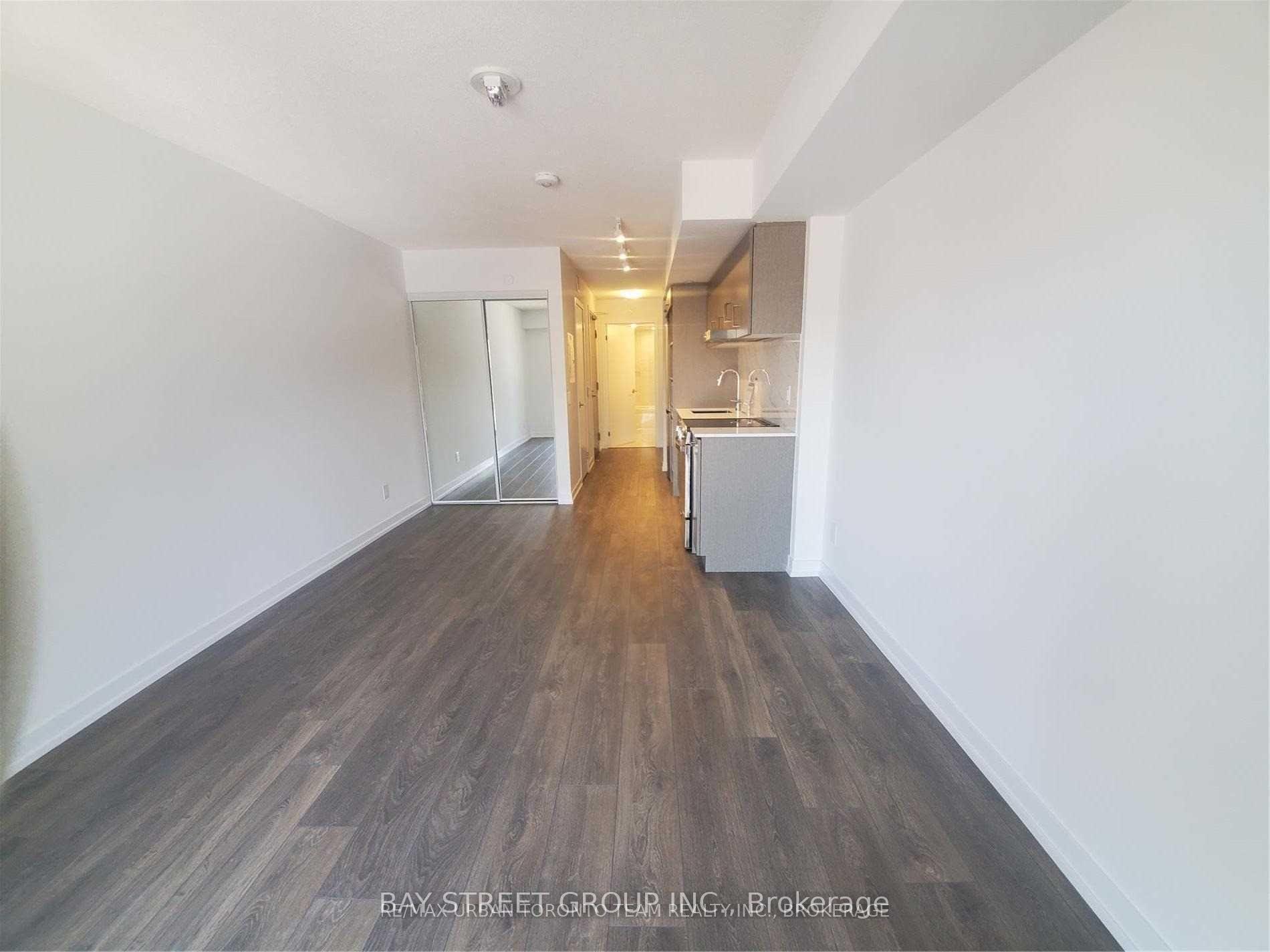 Photo 7 of Unit 1010, 219 Dundas Street E, Toronto, Moss Park — HOMEH