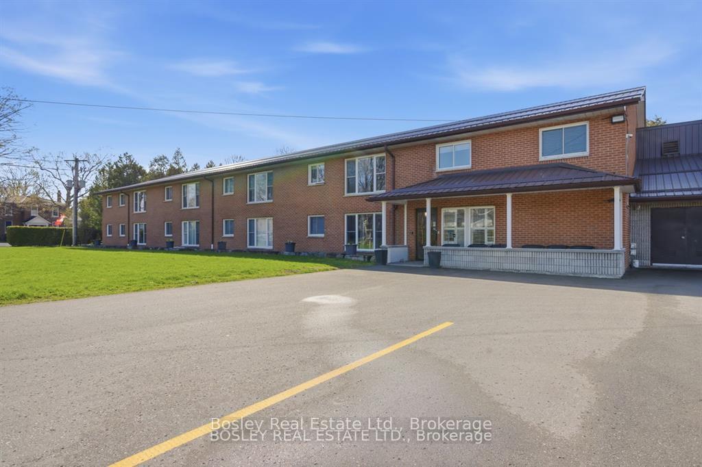 Front of Unit 201, 133 Ontario Street
