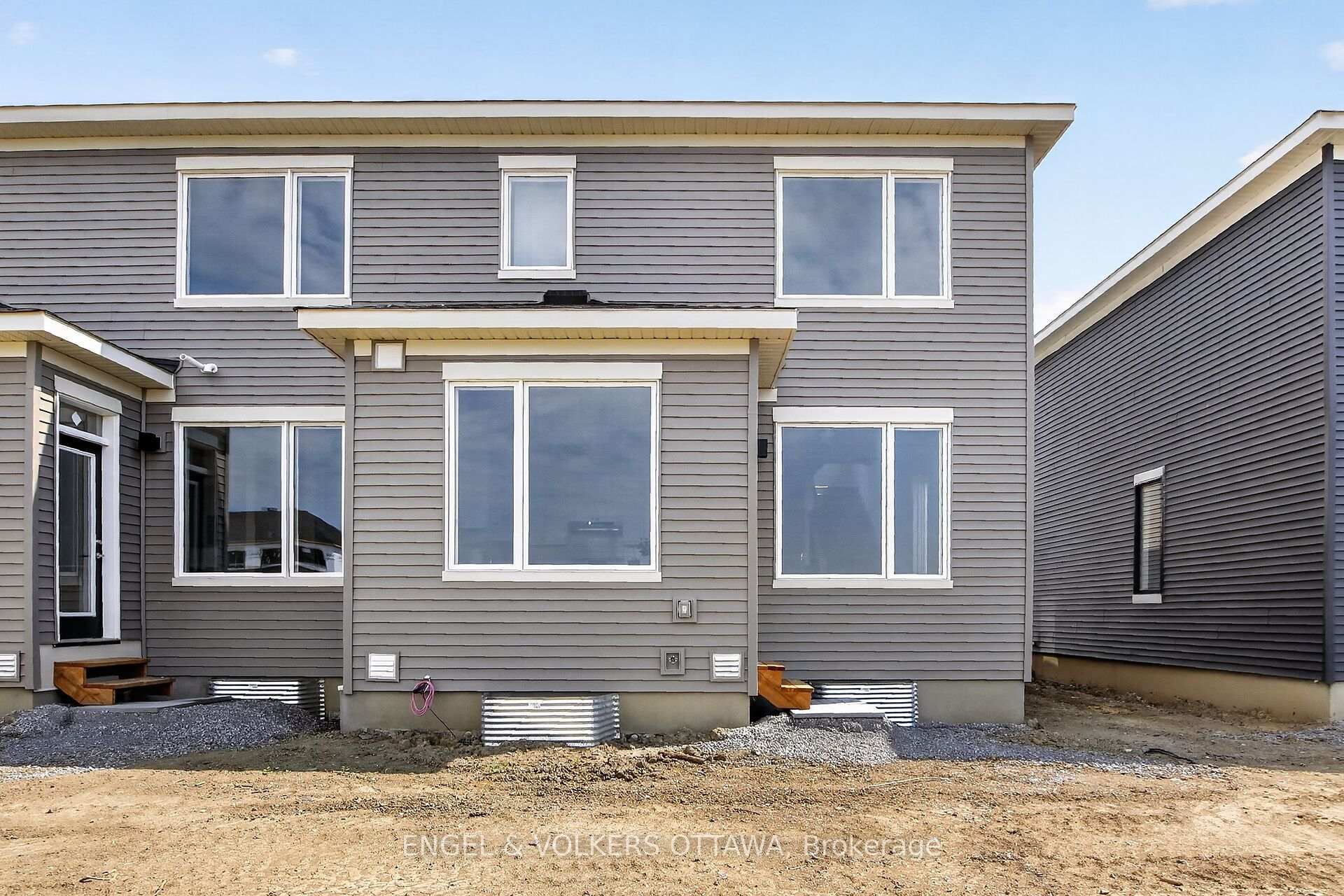Photo 31 of 728 Haflinger Row, Ottawa, Btwn Franktown Rd. & Fallowfield Rd. — HOMEH