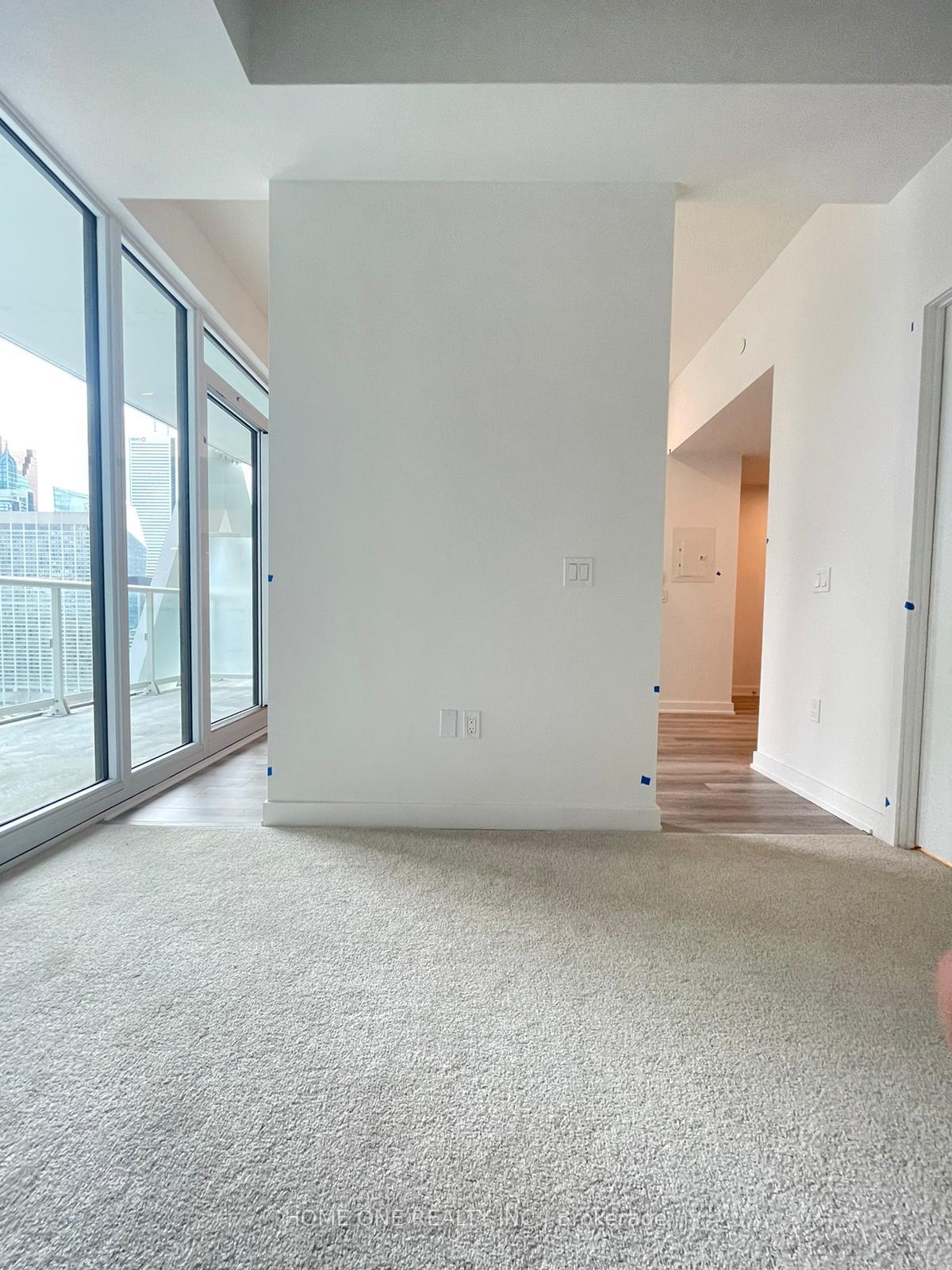Photo 5 of Unit 2113, 230 Simcoe Street, Toronto, Kensington-Chinatown — HOMEH