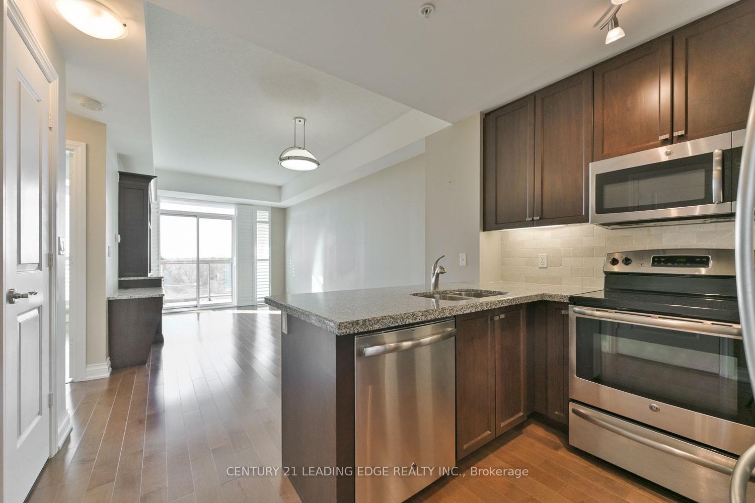Photo 8 of Unit 604, 68 Main Street N, Markham, Old Markham Village — HOMEH