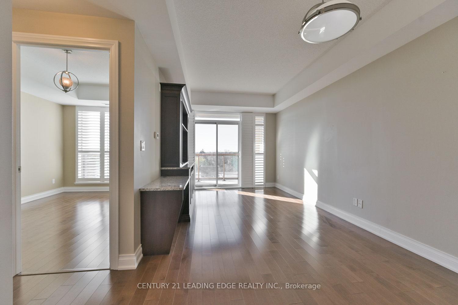 Photo 9 of Unit 604, 68 Main Street N, Markham, Old Markham Village — HOMEH