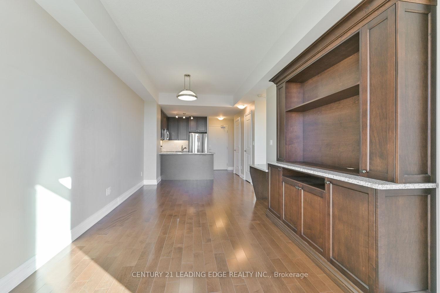 Photo 12 of Unit 604, 68 Main Street N, Markham, Old Markham Village — HOMEH