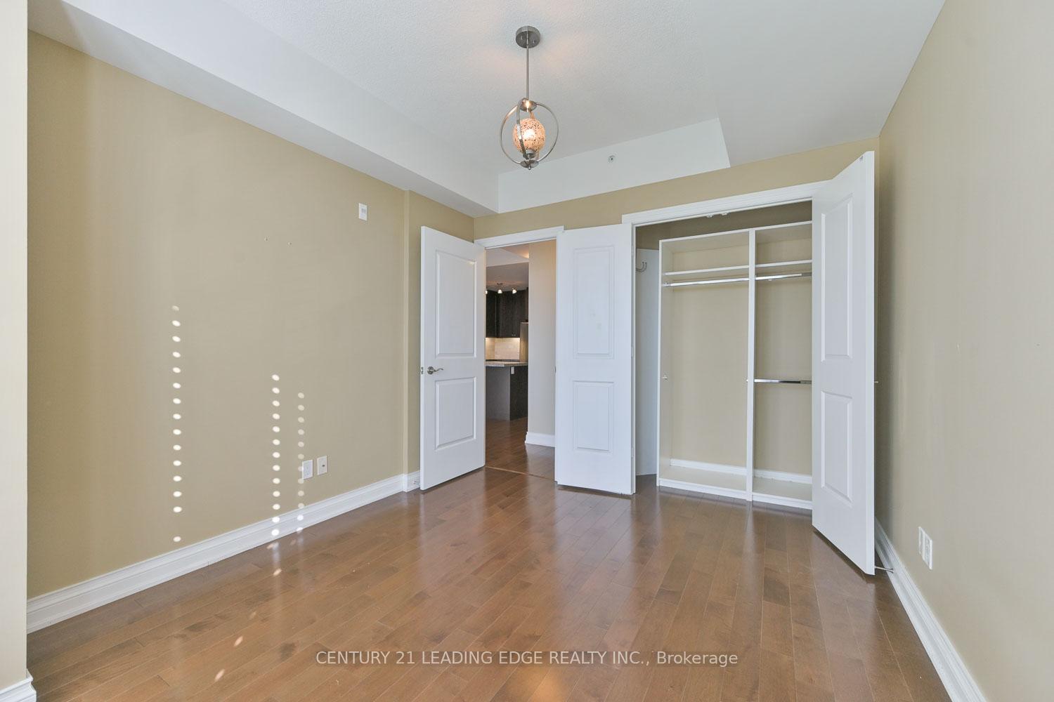 Photo 14 of Unit 604, 68 Main Street N, Markham, Old Markham Village — HOMEH