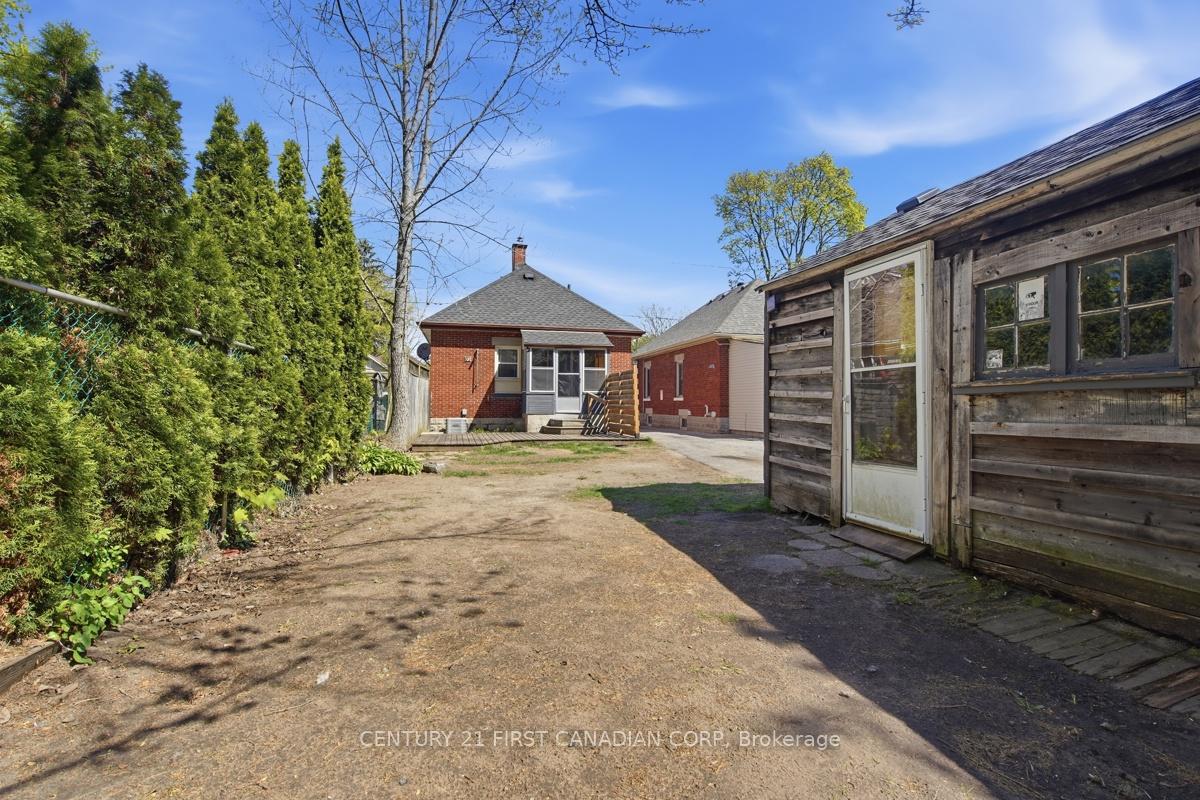 Photo 40 of 63 Beattie Avenue, London, East N — HOMEH