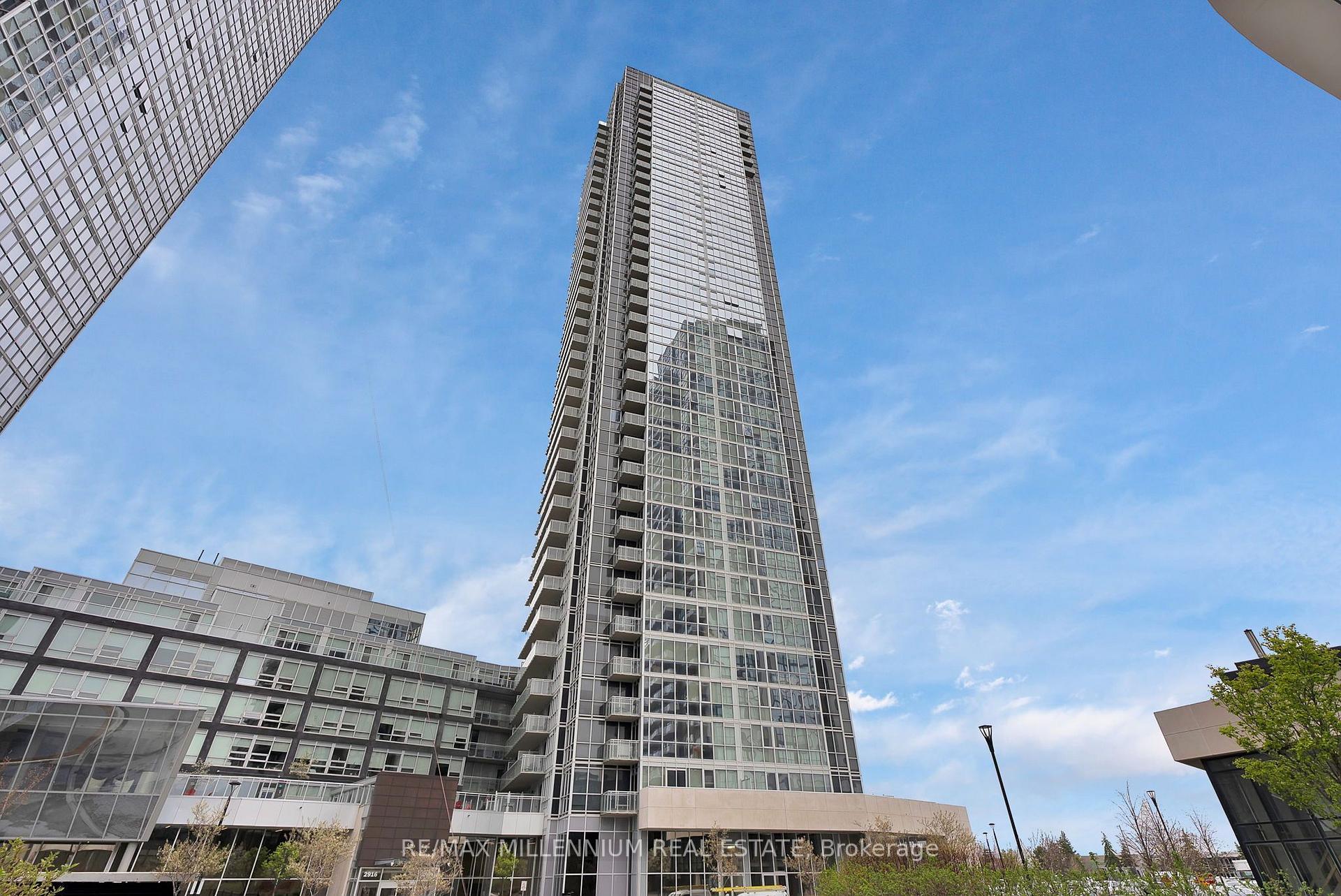 Photo 4 of Unit 219, 2908 Highway 7, Vaughan, Concord — HOMEH