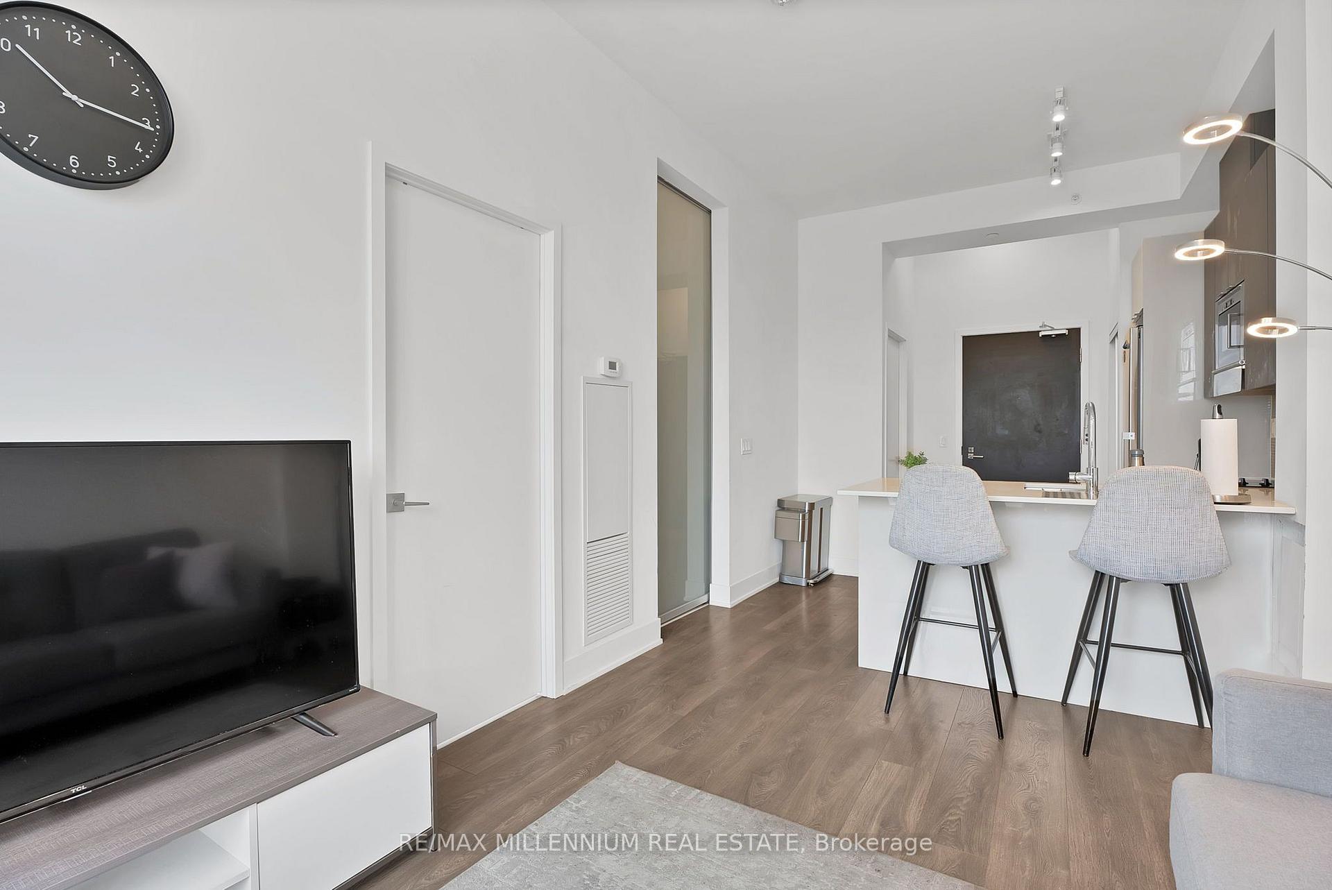 Photo 12 of Unit 219, 2908 Highway 7, Vaughan, Concord — HOMEH