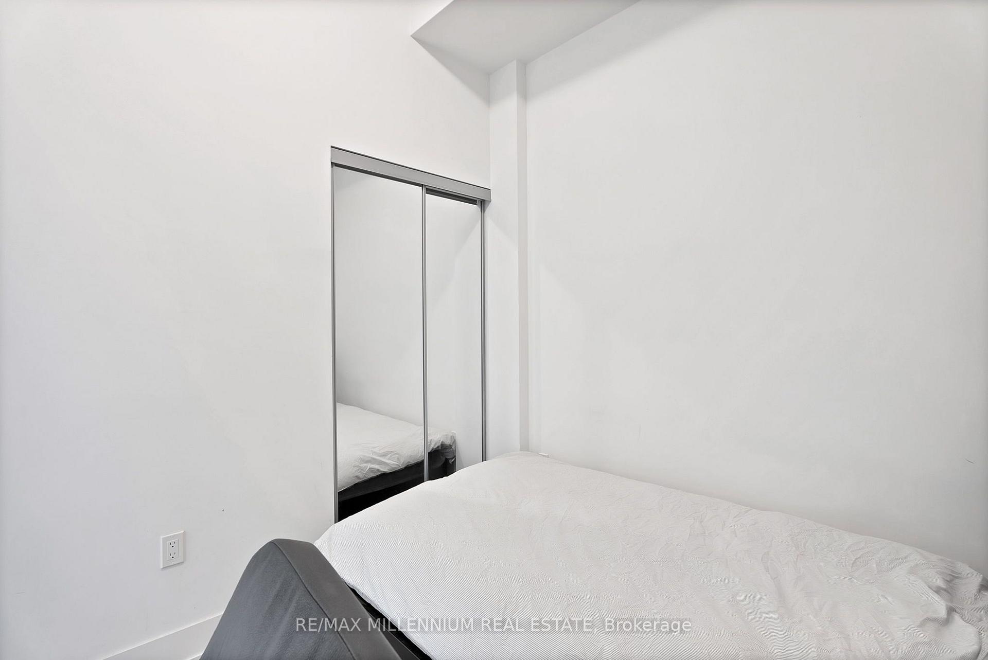 Photo 17 of Unit 219, 2908 Highway 7, Vaughan, Concord — HOMEH
