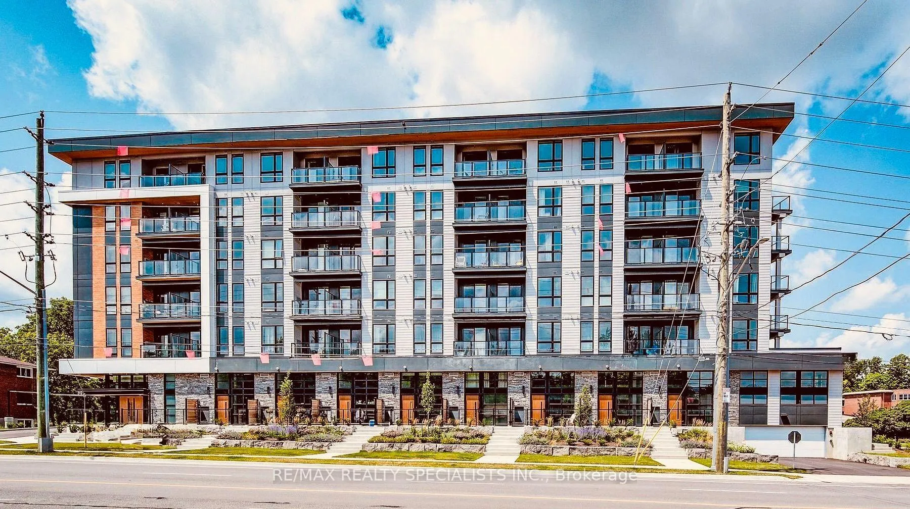 Front of Unit 501, 312 Erb Street