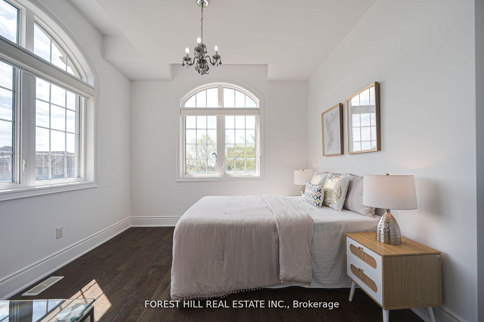 Photo 31 of 101 Glenheron Crescent, Vaughan, Patterson — HOMEH