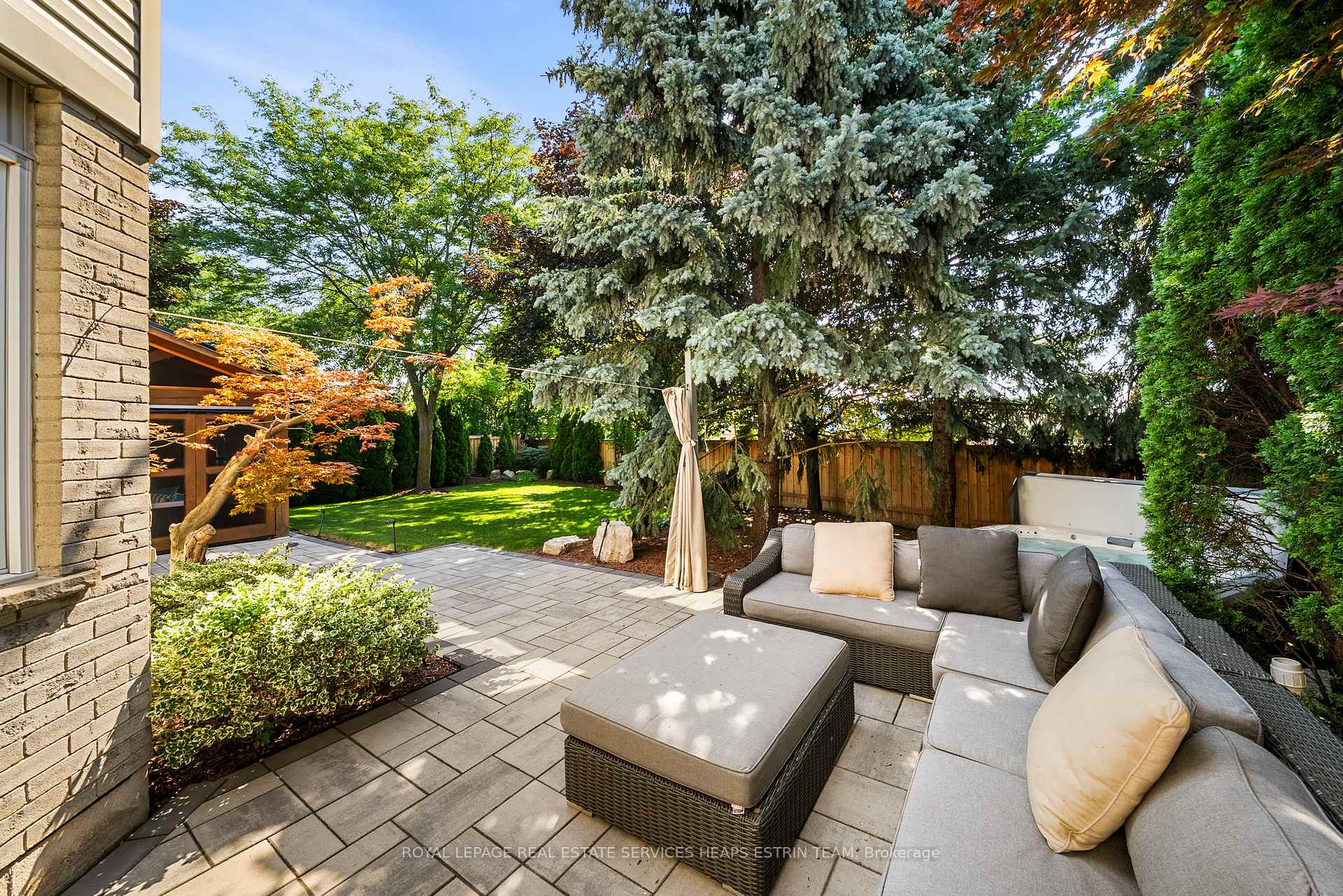 Photo 9 of 5851 Cornell Crescent, Mississauga, Central Erin Mills — HOMEH