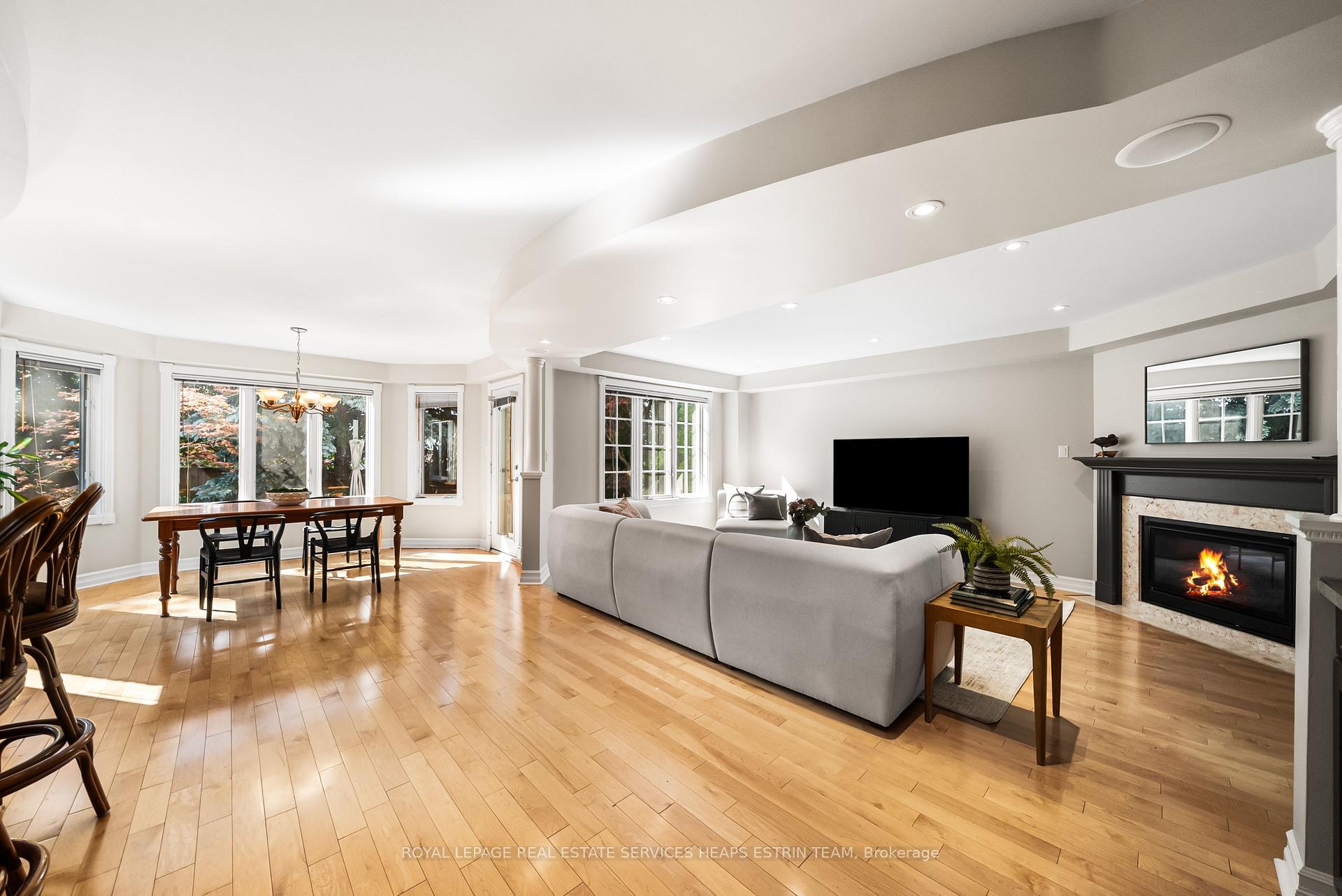 Photo 15 of 5851 Cornell Crescent, Mississauga, Central Erin Mills — HOMEH