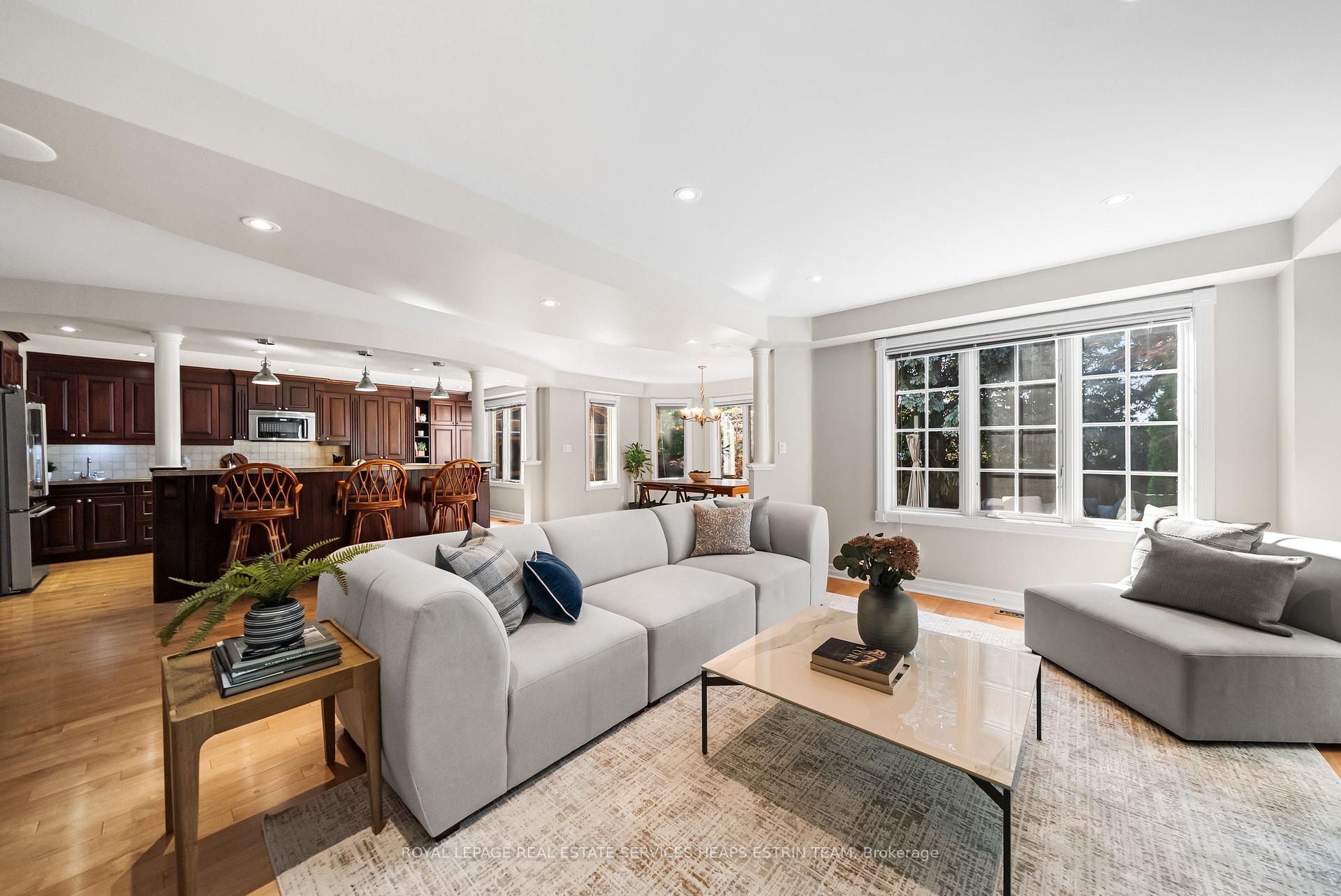 Photo 17 of 5851 Cornell Crescent, Mississauga, Central Erin Mills — HOMEH