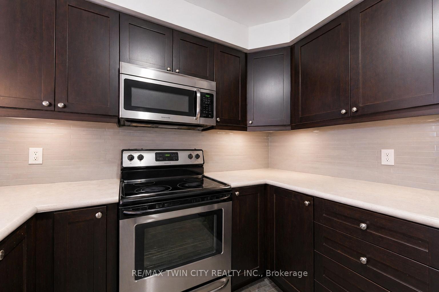 Photo 6 of 71 Glenvista Drive, Kitchener, Trussler — HOMEH