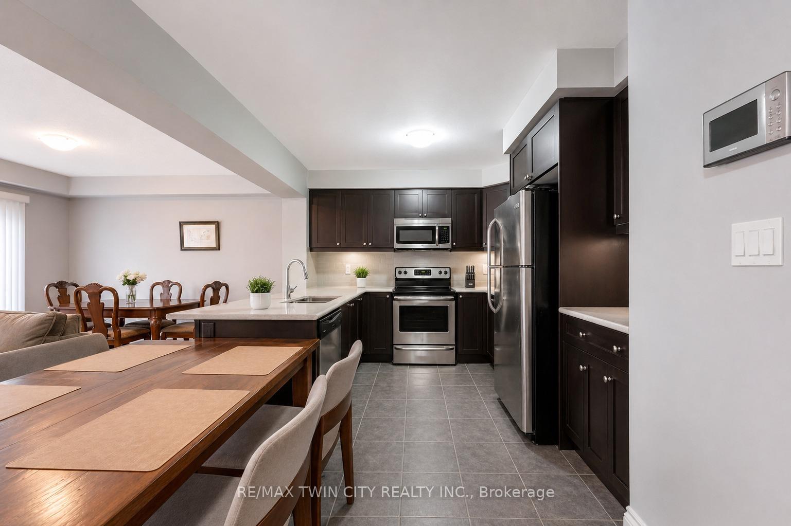 Photo 8 of 71 Glenvista Drive, Kitchener, Trussler — HOMEH