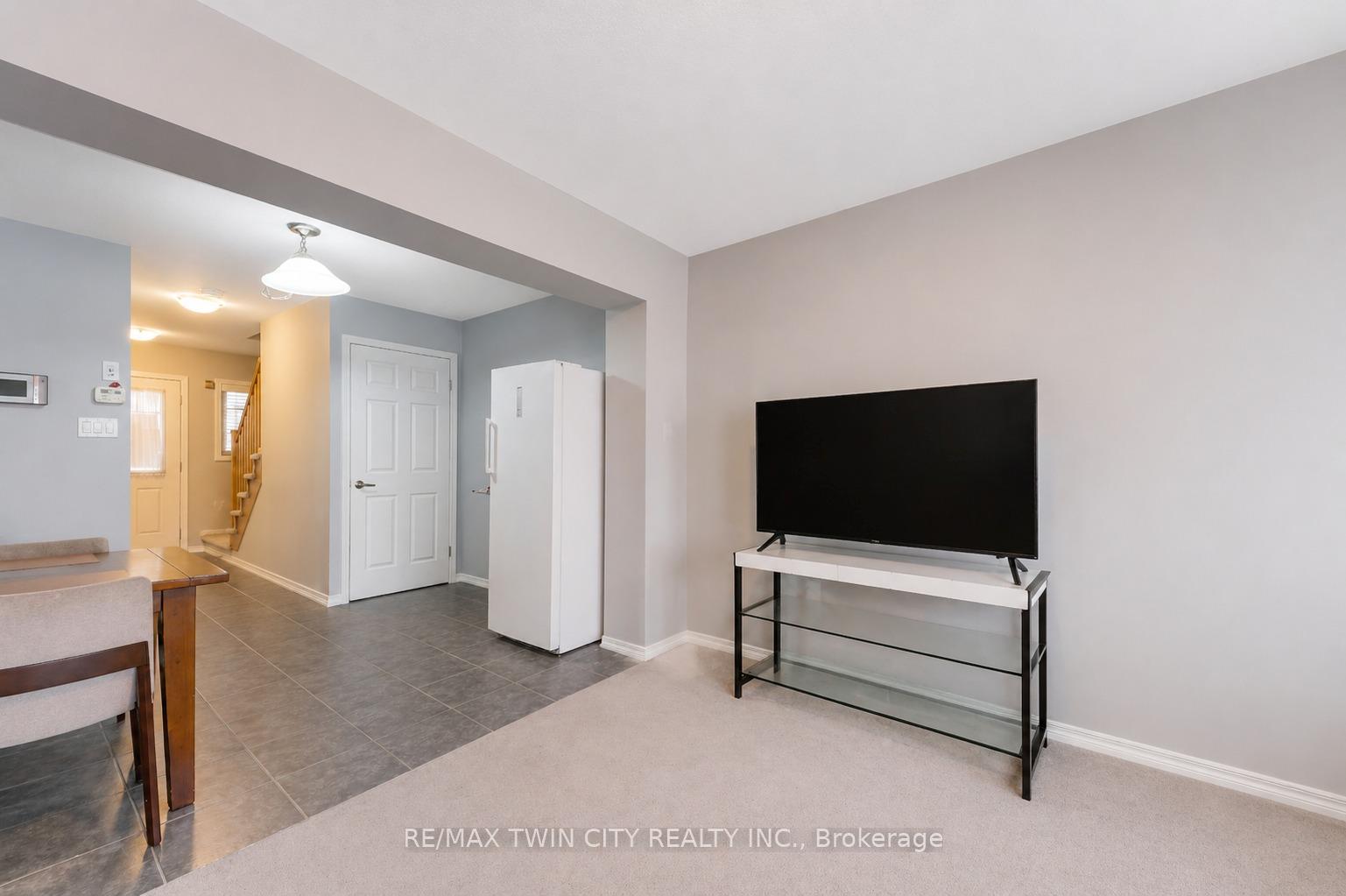 Photo 9 of 71 Glenvista Drive, Kitchener, Trussler — HOMEH