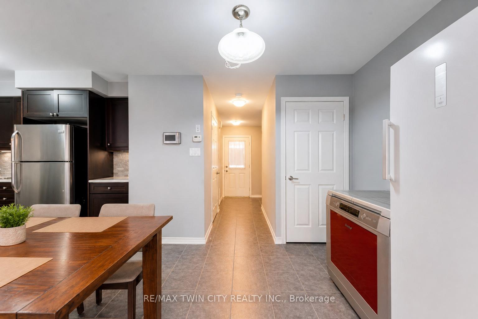 Photo 11 of 71 Glenvista Drive, Kitchener, Trussler — HOMEH