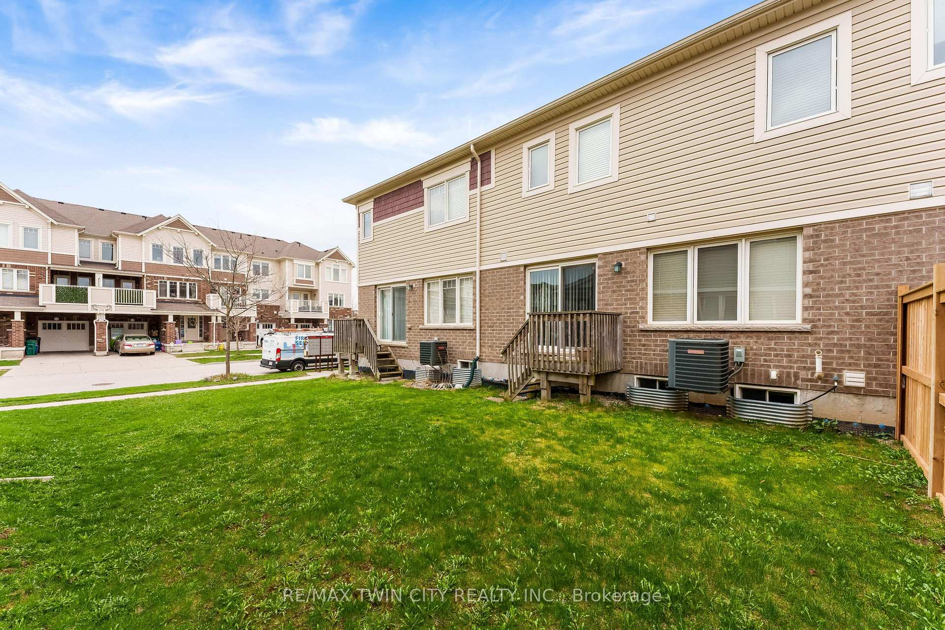 Photo 28 of 71 Glenvista Drive, Kitchener, Trussler — HOMEH