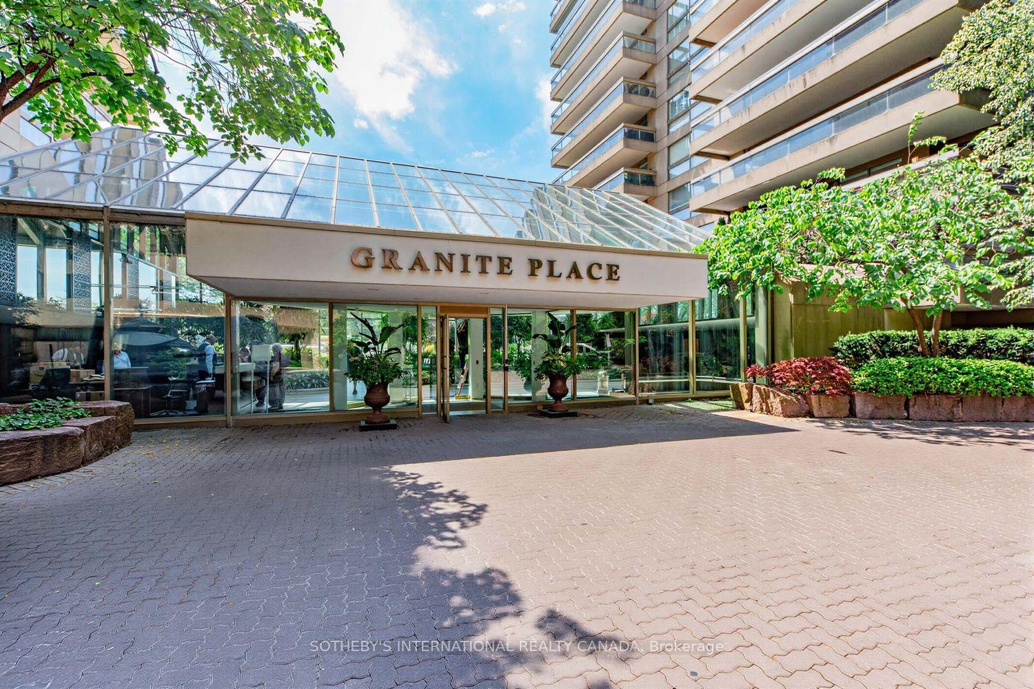 Photo 2 of Unit 1801, 63 St Clair Avenue W, Toronto, Yonge-St. Clair — HOMEH