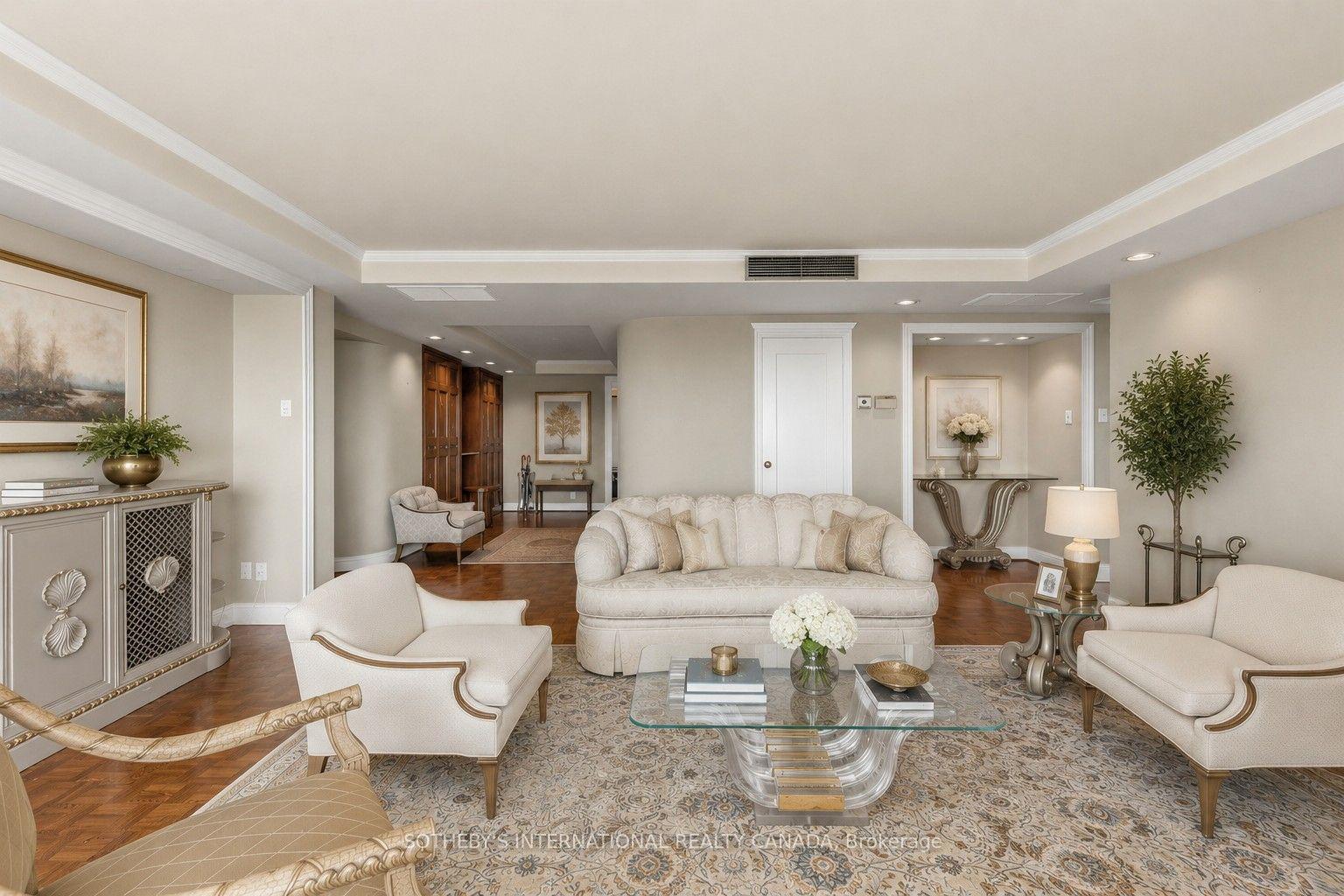 Photo 5 of Unit 1801, 63 St Clair Avenue W, Toronto, Yonge-St. Clair — HOMEH