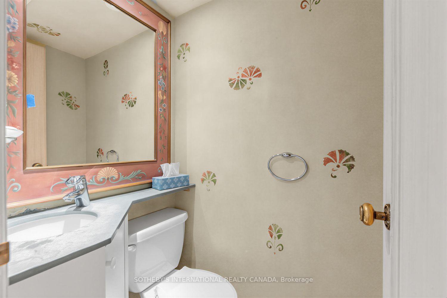 Photo 17 of Unit 1801, 63 St Clair Avenue W, Toronto, Yonge-St. Clair — HOMEH