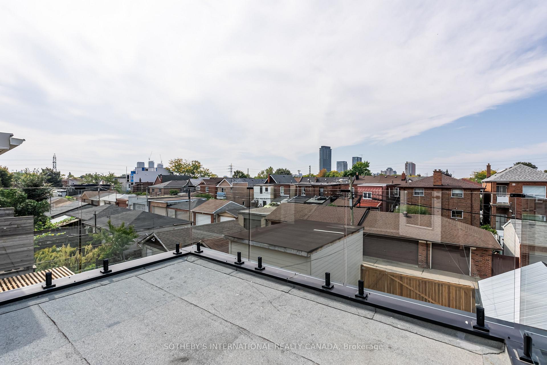 Photo 32 of 566 Delaware Avenue N, Toronto, Wychwood — HOMEH