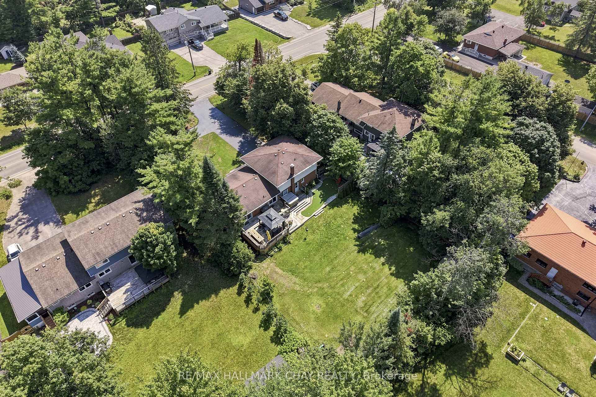 Photo 34 of 1180 St Vincent Street, Springwater, Midhurst — HOMEH