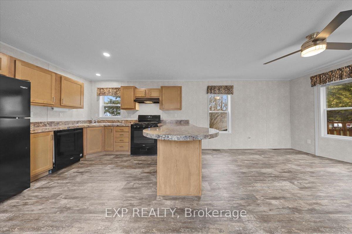 Photo 22 of 114 Harold Valley Drive, Ottawa, Kinburn — HOMEH
